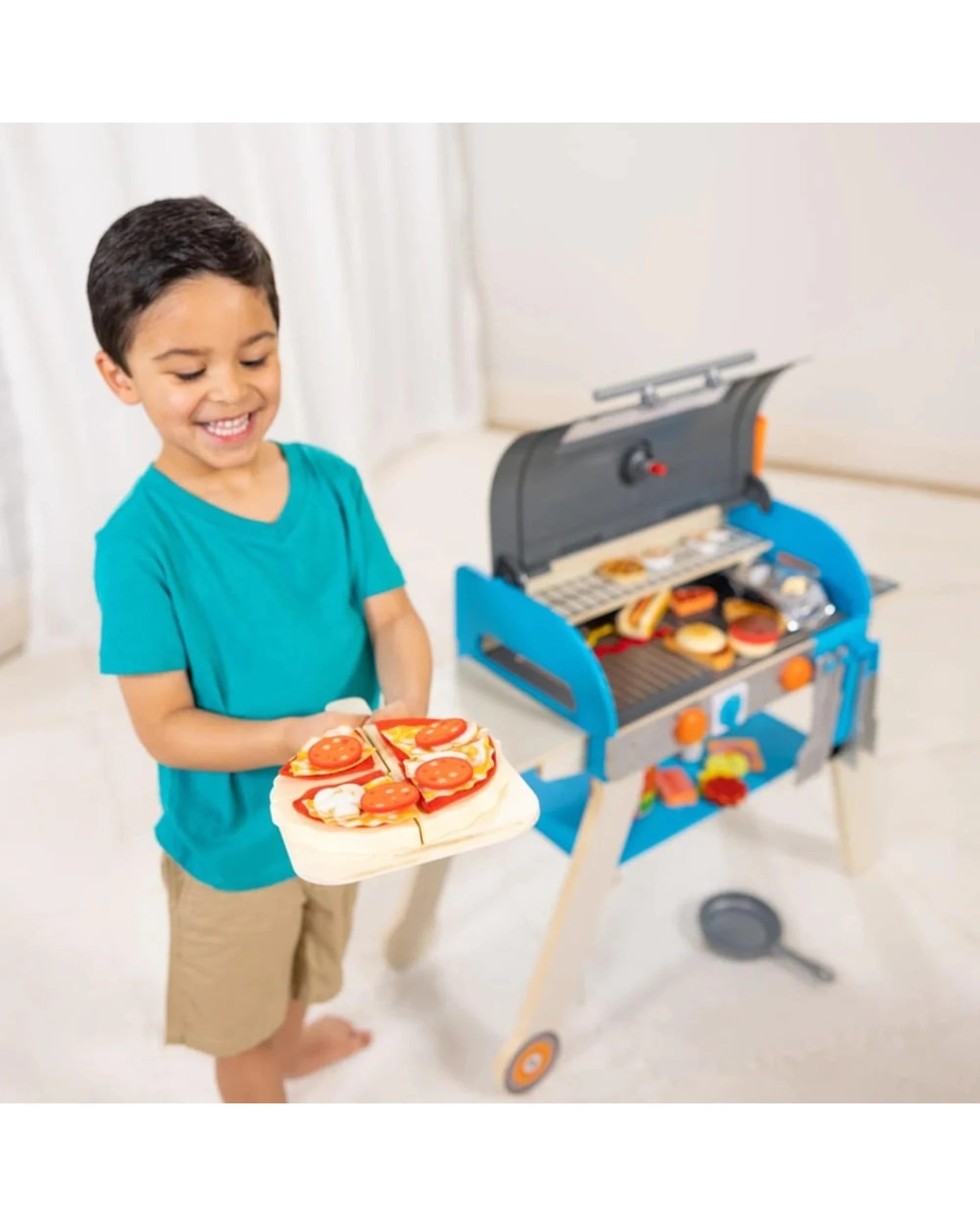 4 Melissa and Doug Deluxe Grill and Pizza Oven Play Set, 4 of 4