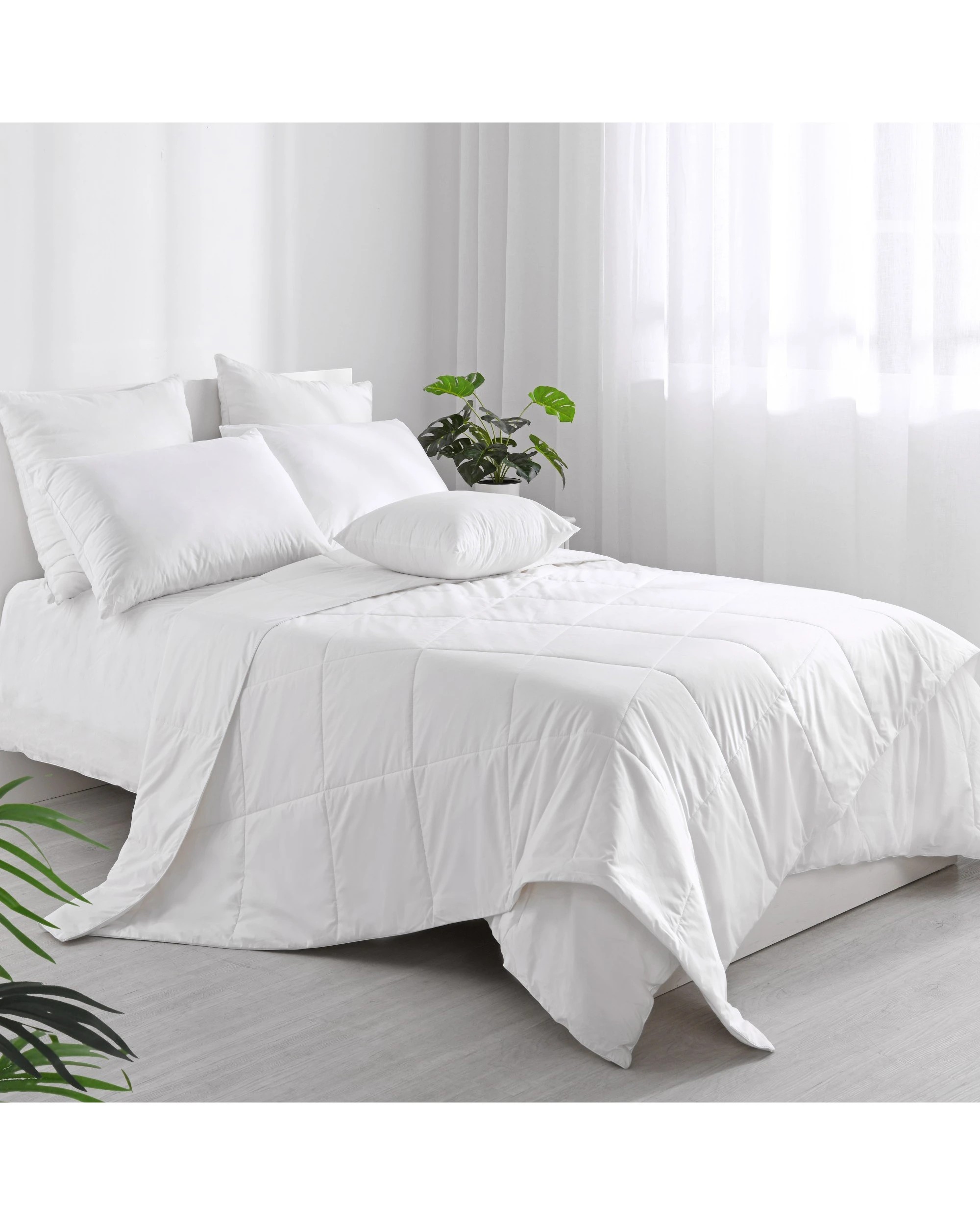 2 Dreamaker 250GSM Lightweight Australian Washable Wool Quilt - King Single Bed - White, 2 of 4