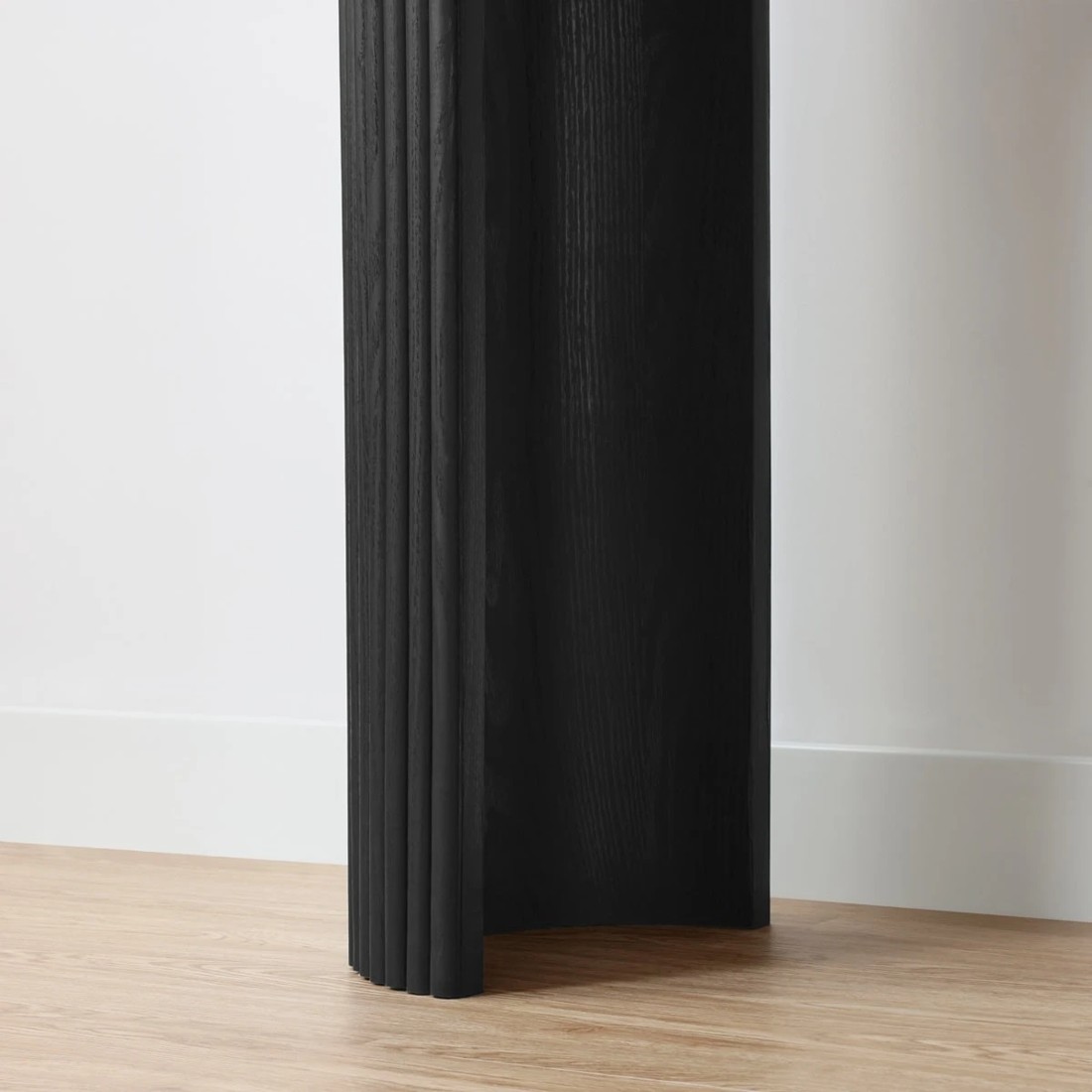 6 Ribbed Console Table - Black, 6 of 8
