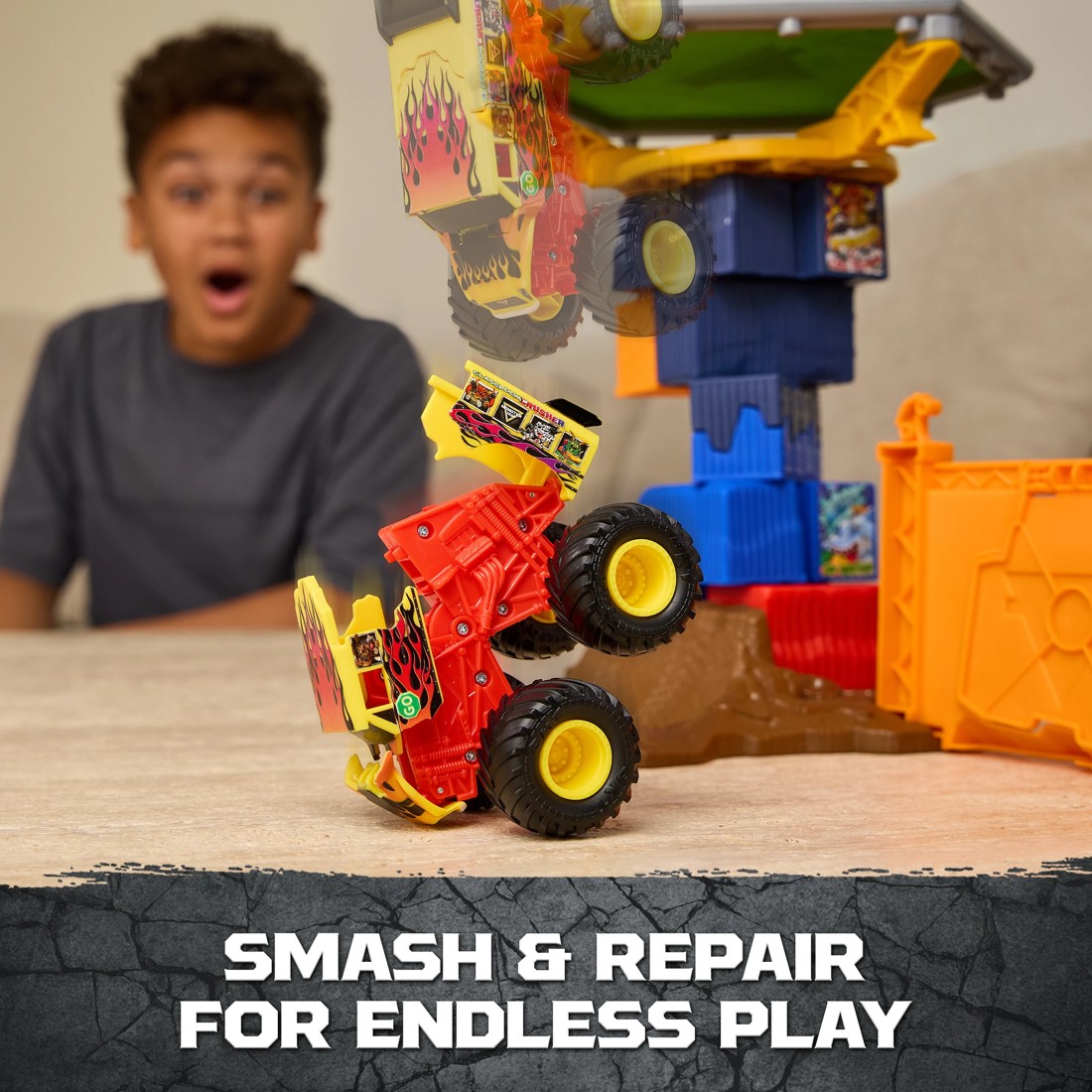 6 Monster Jam Smash & Bash Crash Course Playset, 6 of 7