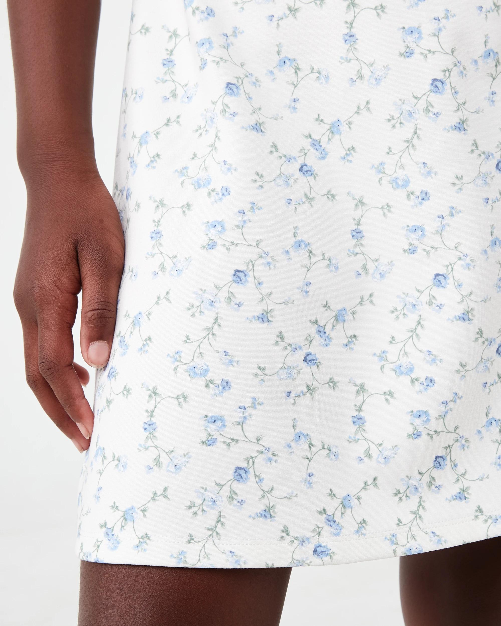 5 Ponte Dress Wht Roses, 5 of 7