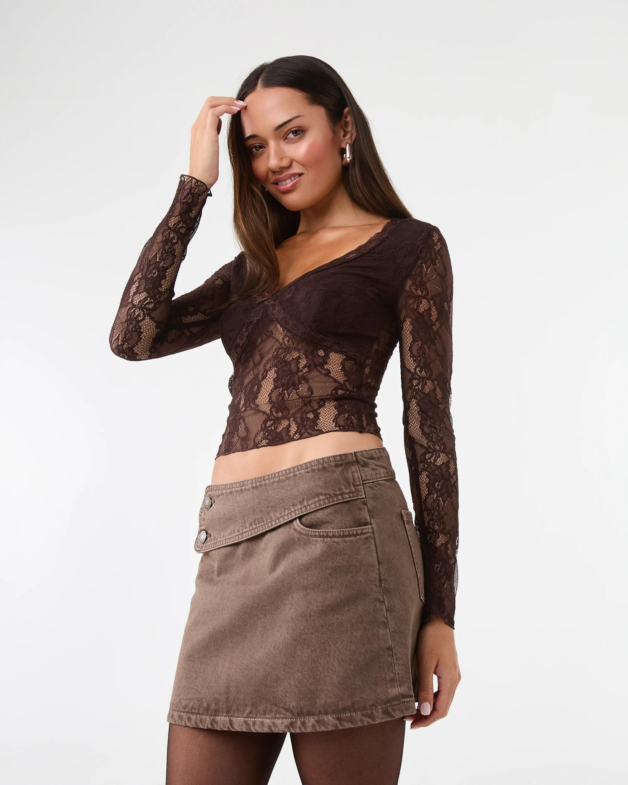 9 Long Sleeve Lace V-Neck Top Choc Plum, 9 of 9