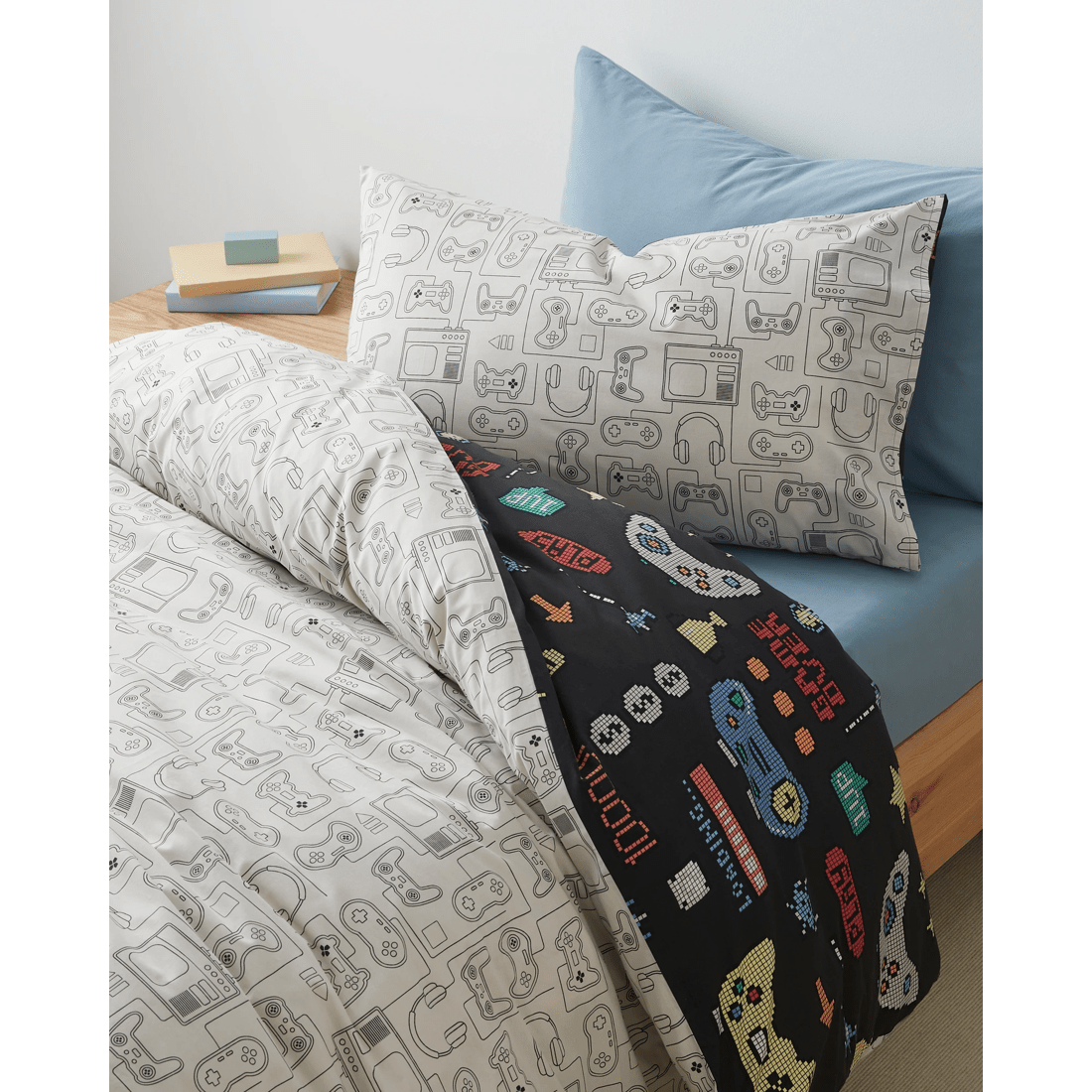 4 Target Felix Gaming Kids Quilt Cover Set
 - Double Bed
 - Multi, 4 of 6