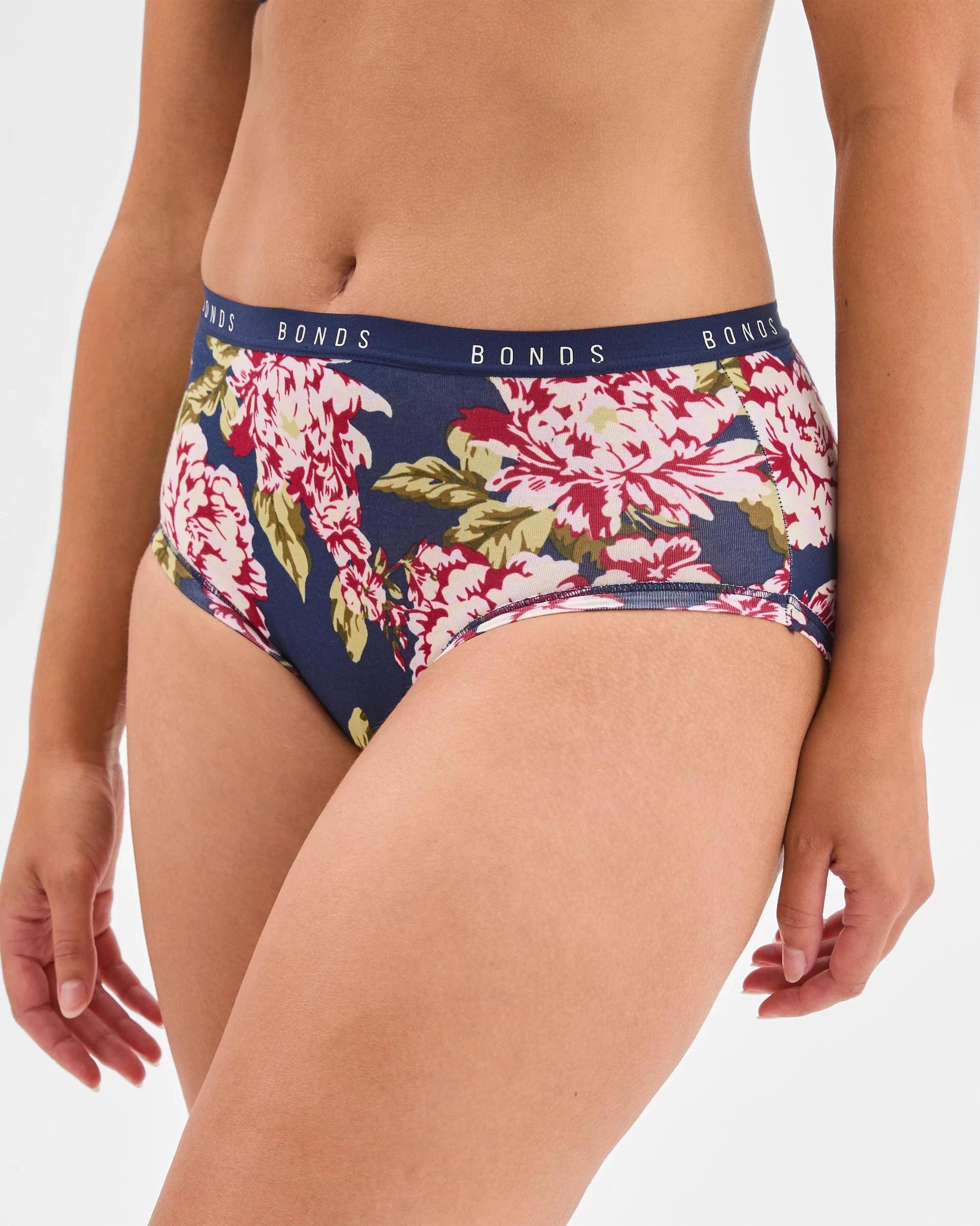 3 Bonds Cottontails 3 Pack Full Briefs VINTAGE BLOOM/FROSTED MAUVE/CHERRY WINE, 3 of 4