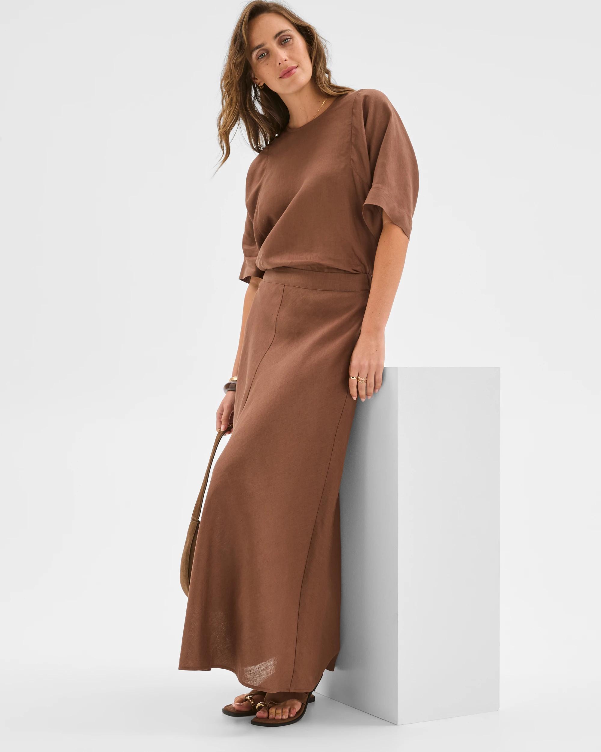 2 Target Woman European Linen Seam Detail Skirt WARM BROWN, 2 of 6