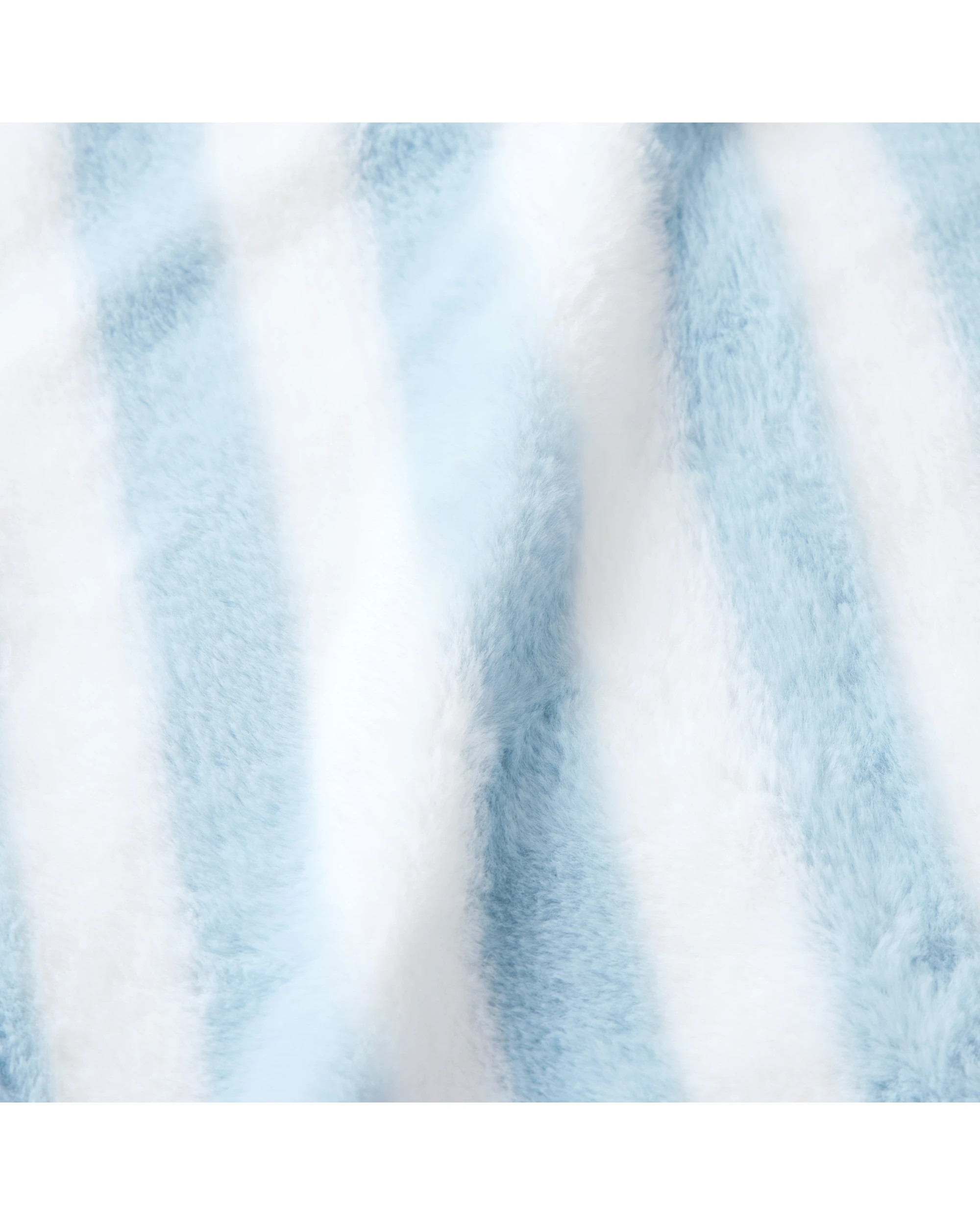 5 Dreamaker Wynter Reversible Faux Fur Throw 180x200cm - Blue, 5 of 7