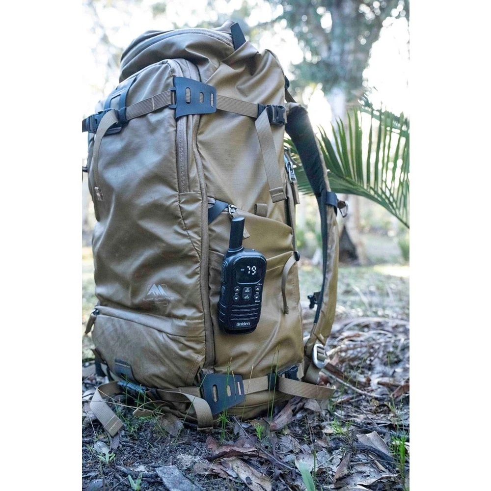 6 Uniden UH620 Max 2 Way UHF Radio 2 Pack, 6 of 8