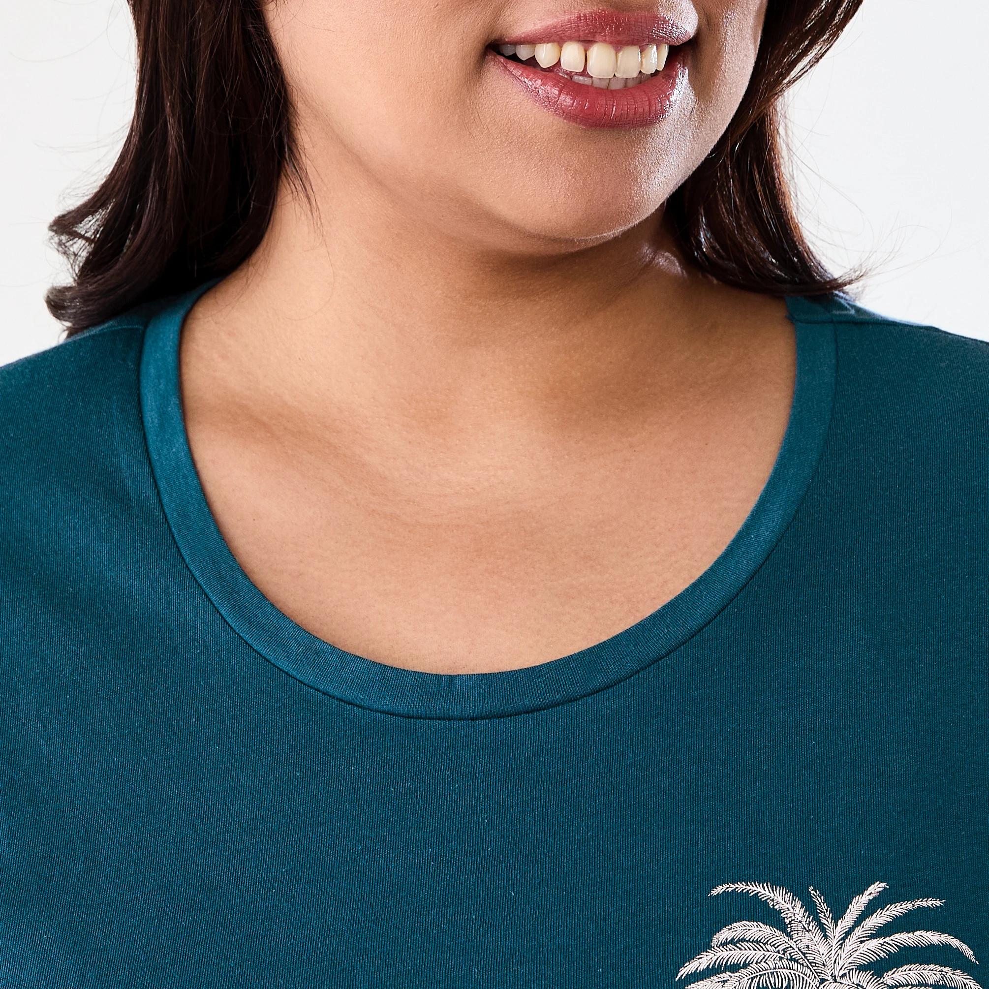 5 Curve Short Sleeve Basic Print T-shirt Le Paradis, 5 of 6