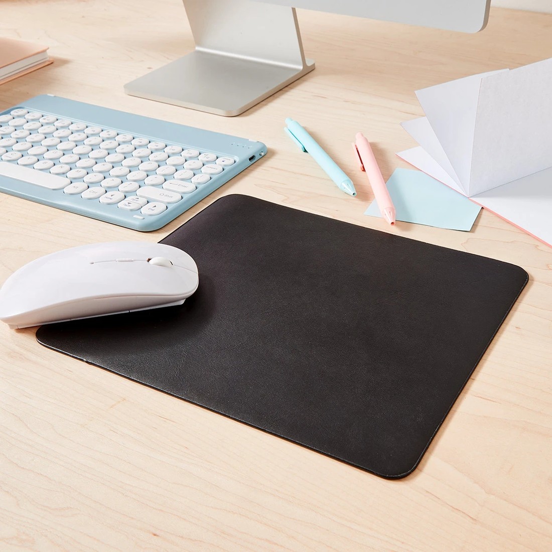 1 Mouse Pad - Black, 1 of 7