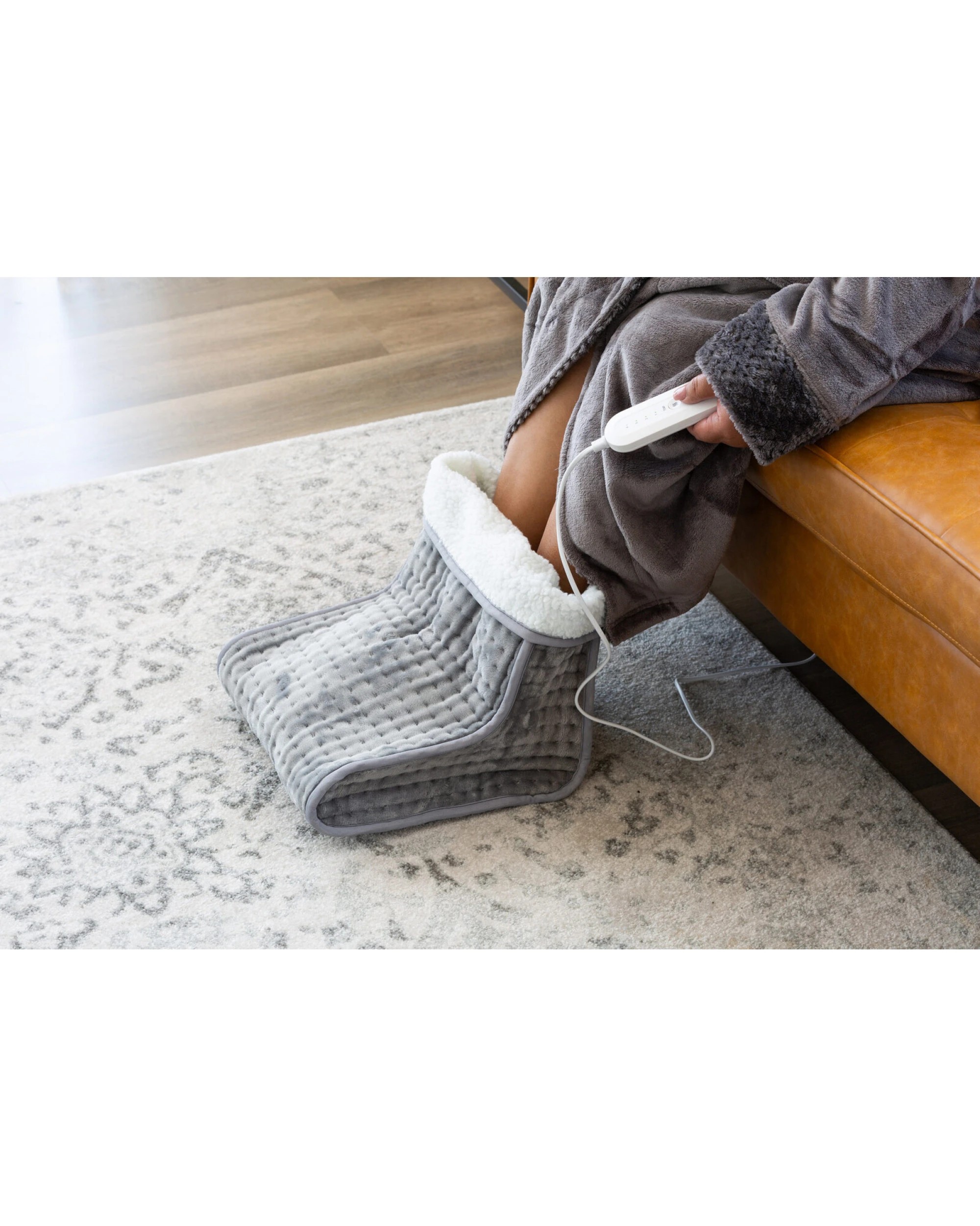 6 Lenoxx Plush flannel fleece Foot Warmer with 4 Temperature Settings, 6 of 7