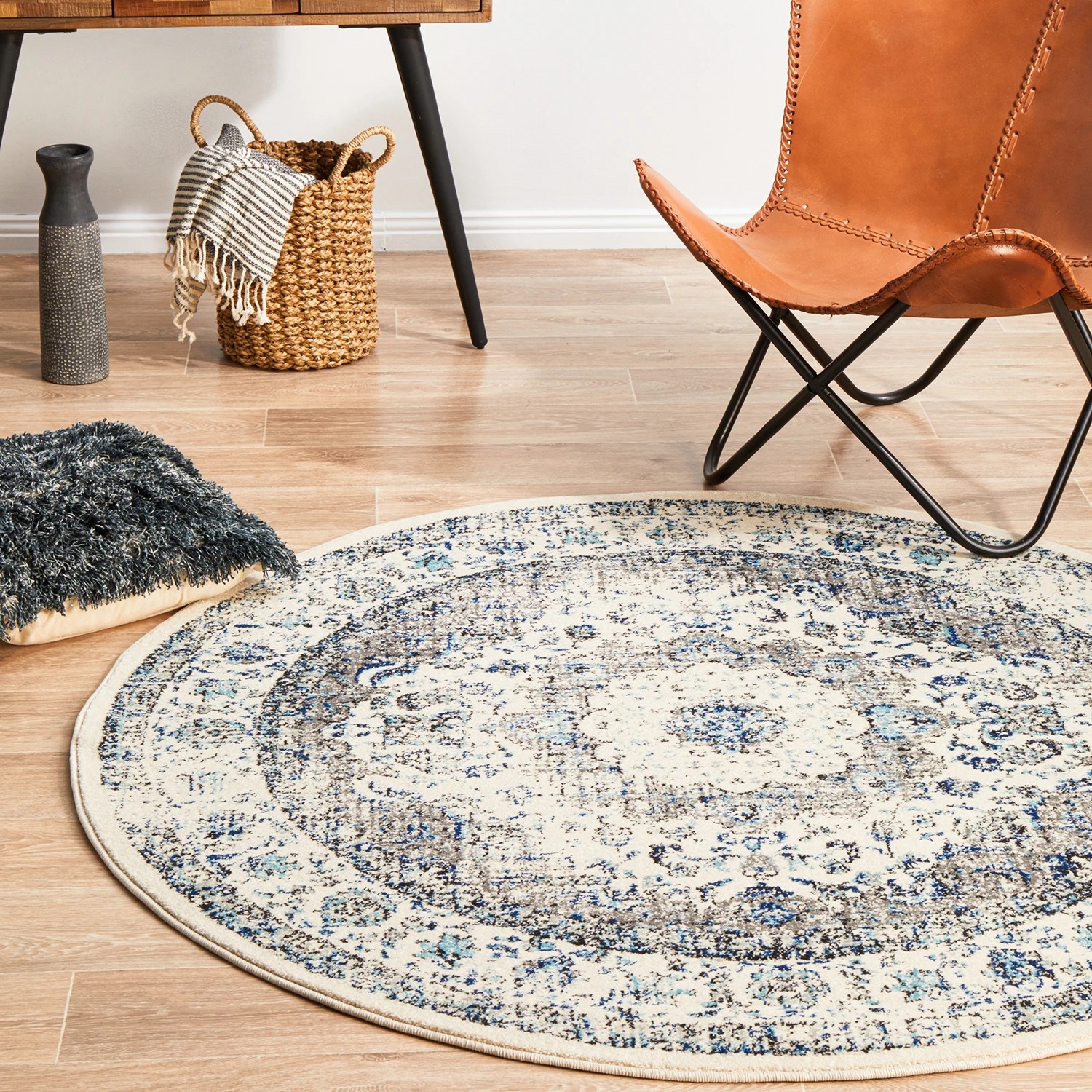 4 Common Ground Rugs Encore 251 150x150cm Round - Small Pet Friendly Rug - White, 4 of 7