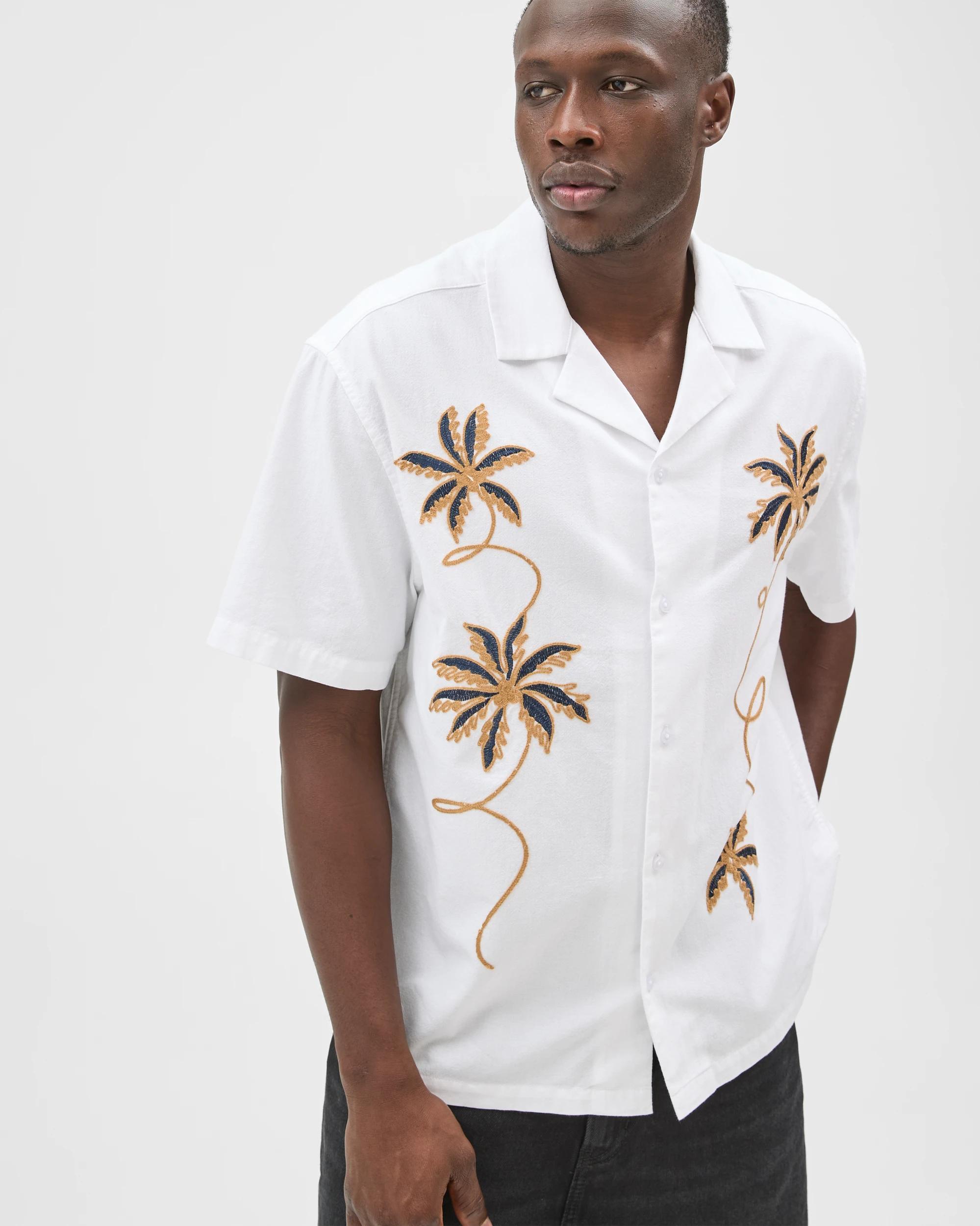 3 Commons Australian Cotton Short Sleeve Embroidered Boxy Fit Shirt CLOUD WHITE, 3 of 7