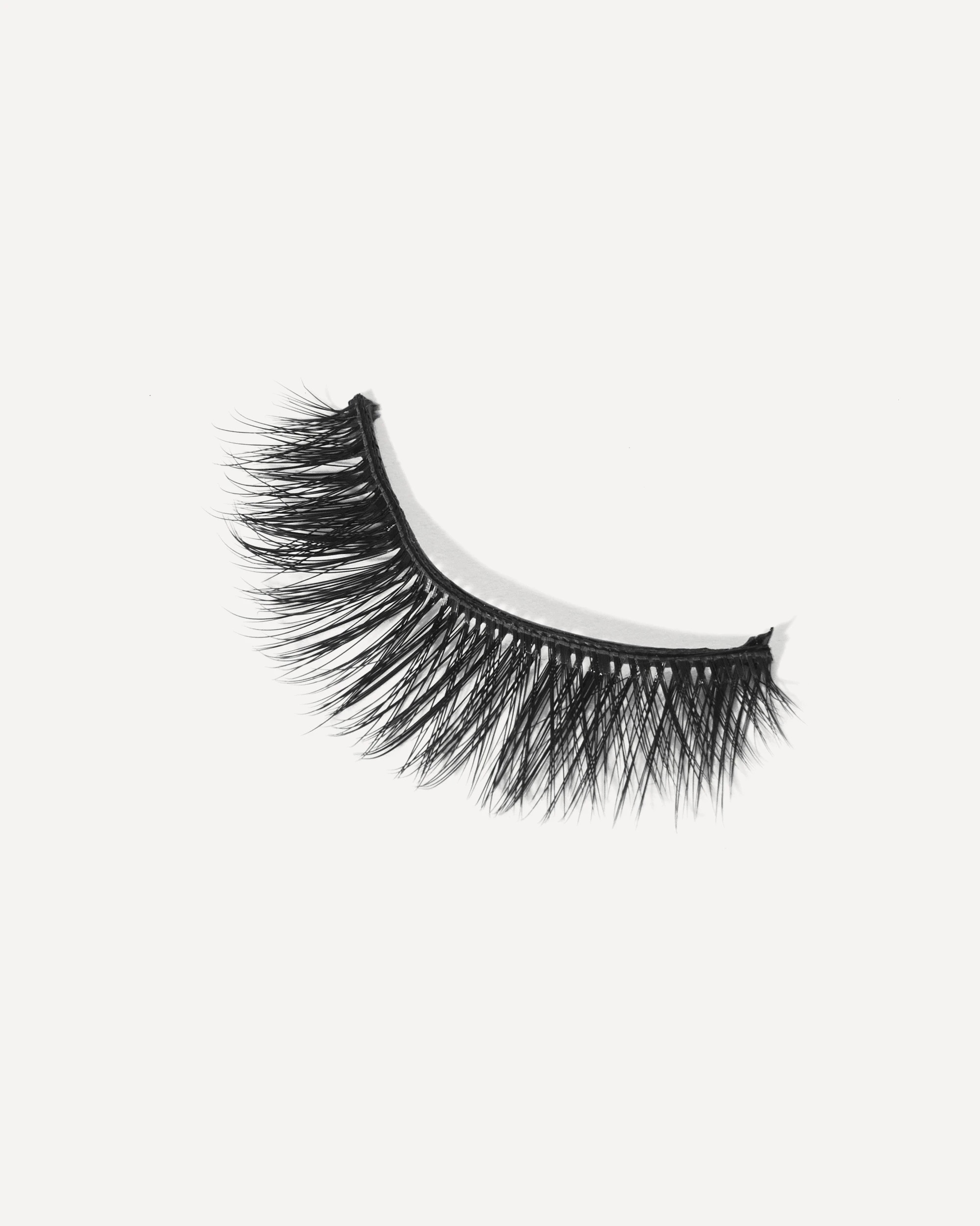 3 OXX Beauty Pre-glued False Lashes - No. 315, 3 of 5