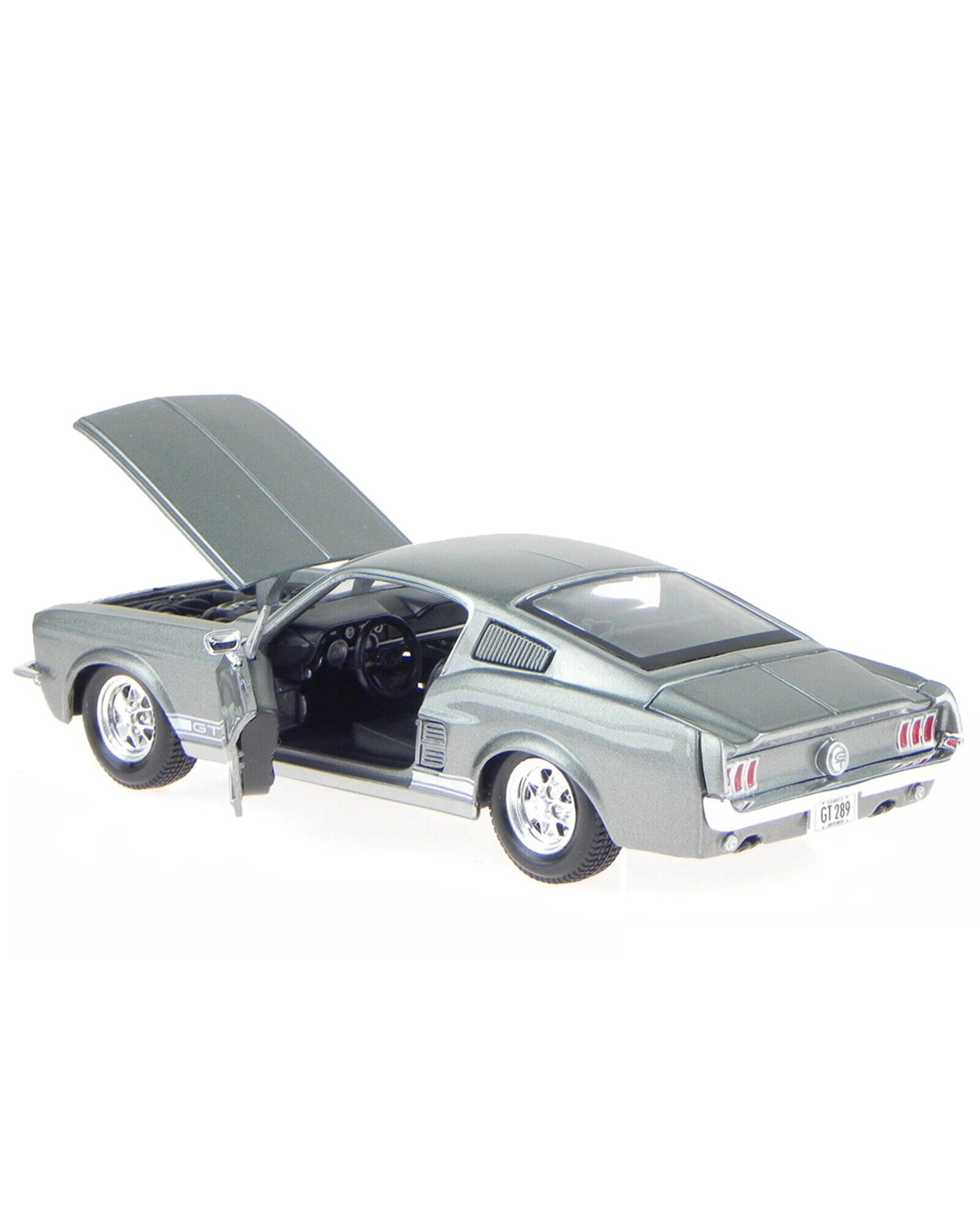 4 Maisto Special Edition 1967 Ford Mustang GT 1:24 Scale Model Car, 4 of 6