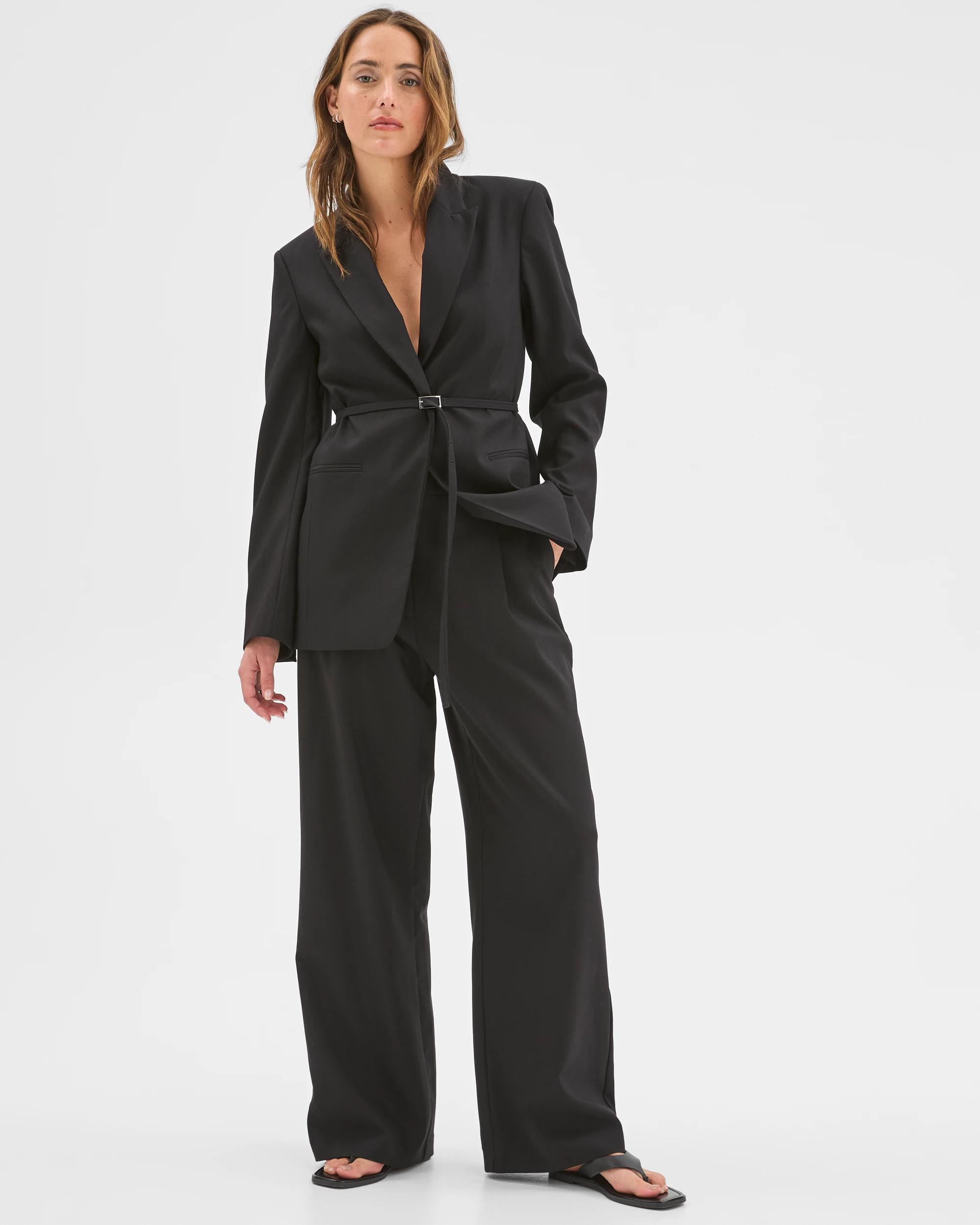 2 Preview Belted Detail Blazer BLACK, 2 of 7