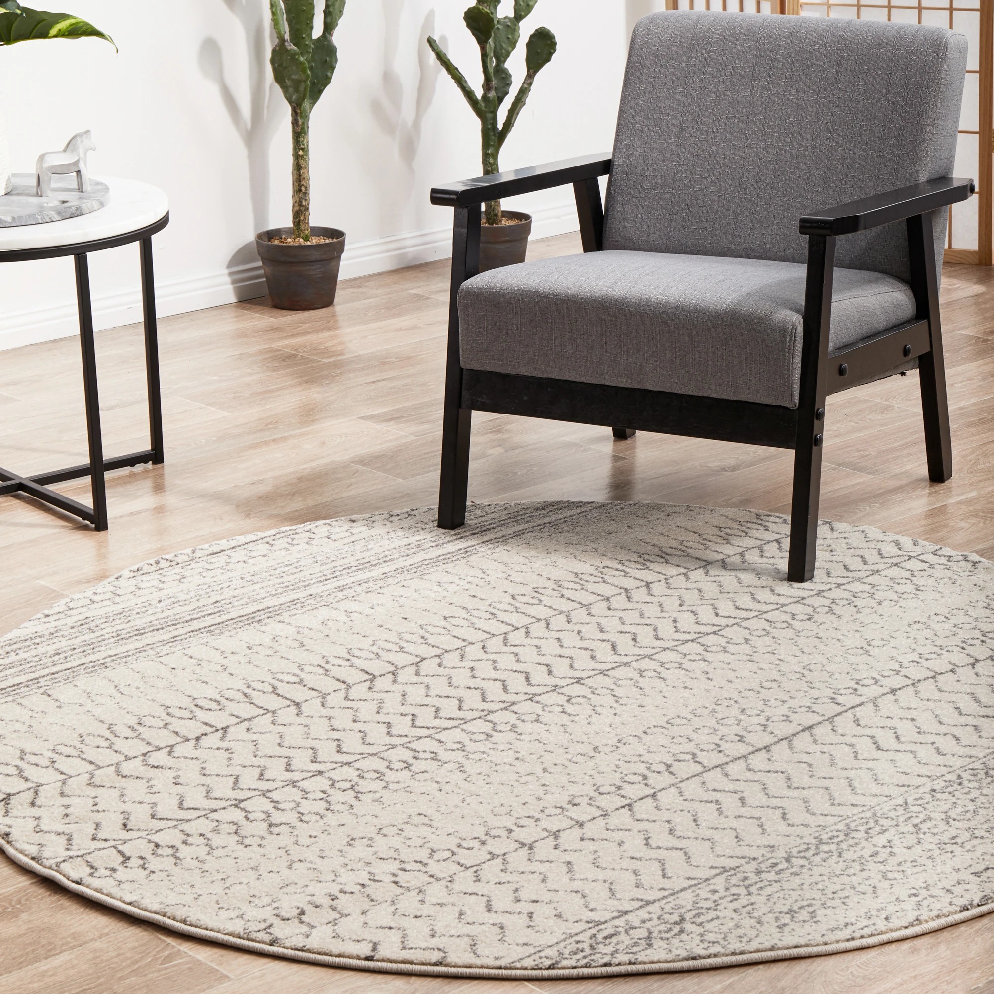 2 Common Ground Rugs Lustre Harper 150x150 cm Rug - Silver, 2 of 9