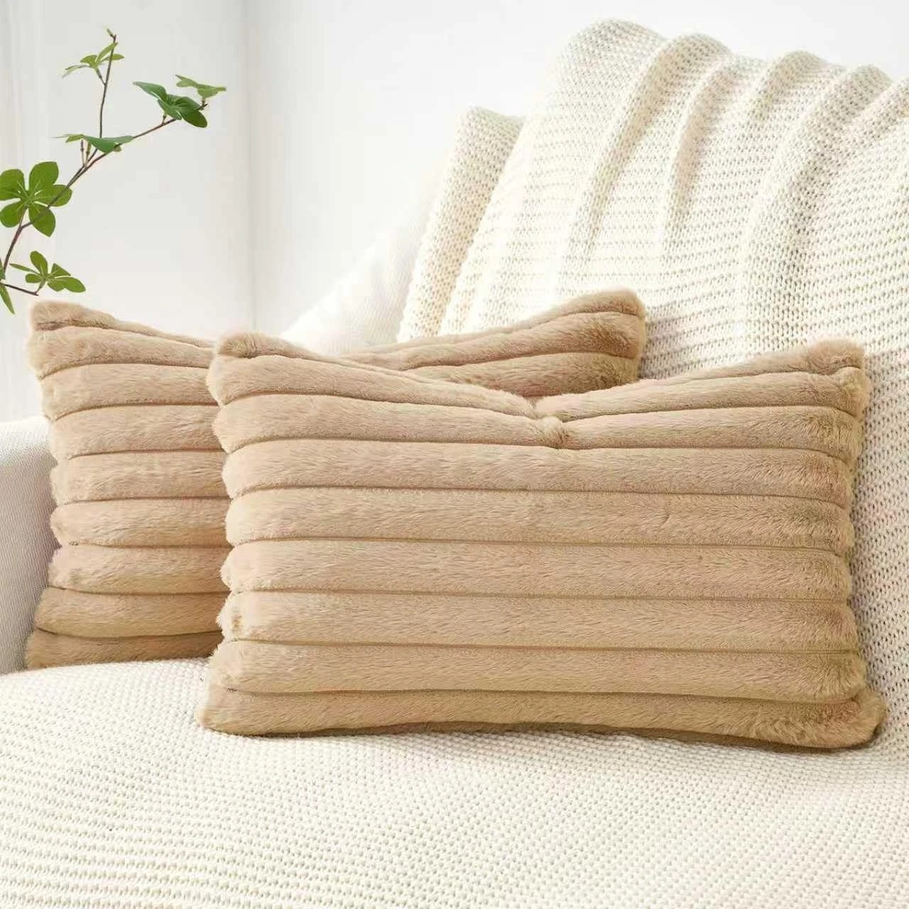 1 Gioia Casa 2-Pack Faux Fur Cushion Covers Soft 30x50cm - Natural, 1 of 3