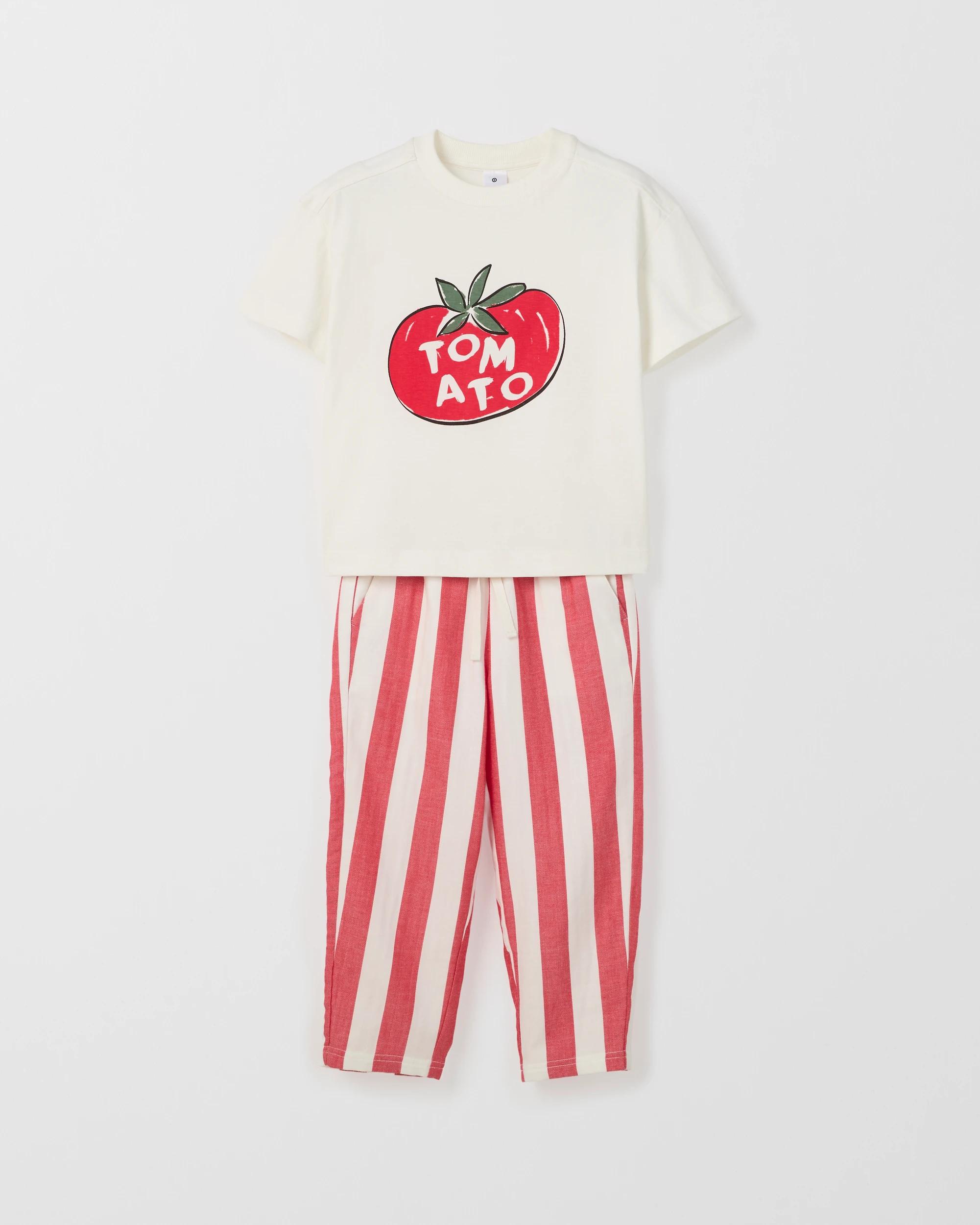 5 Target Kids Lightweight T-Shirt & Pants 2 Piece Set TOMATO RED, 5 of 6