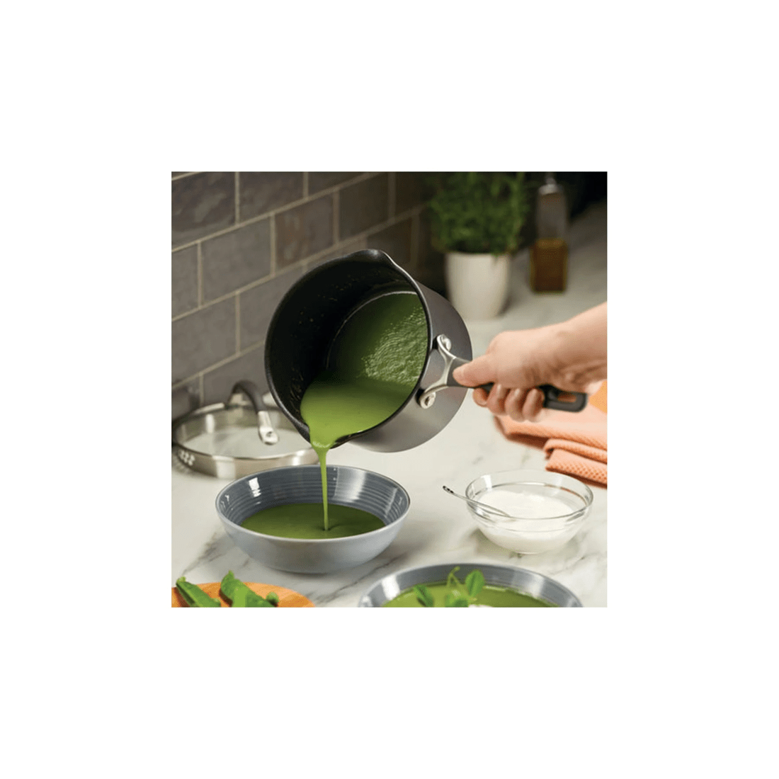 2 Circulon Scratchdefense Nonstick Induction Milkpan Metal 0.9l 14cm Saucepan
 - Silver, 2 of 3