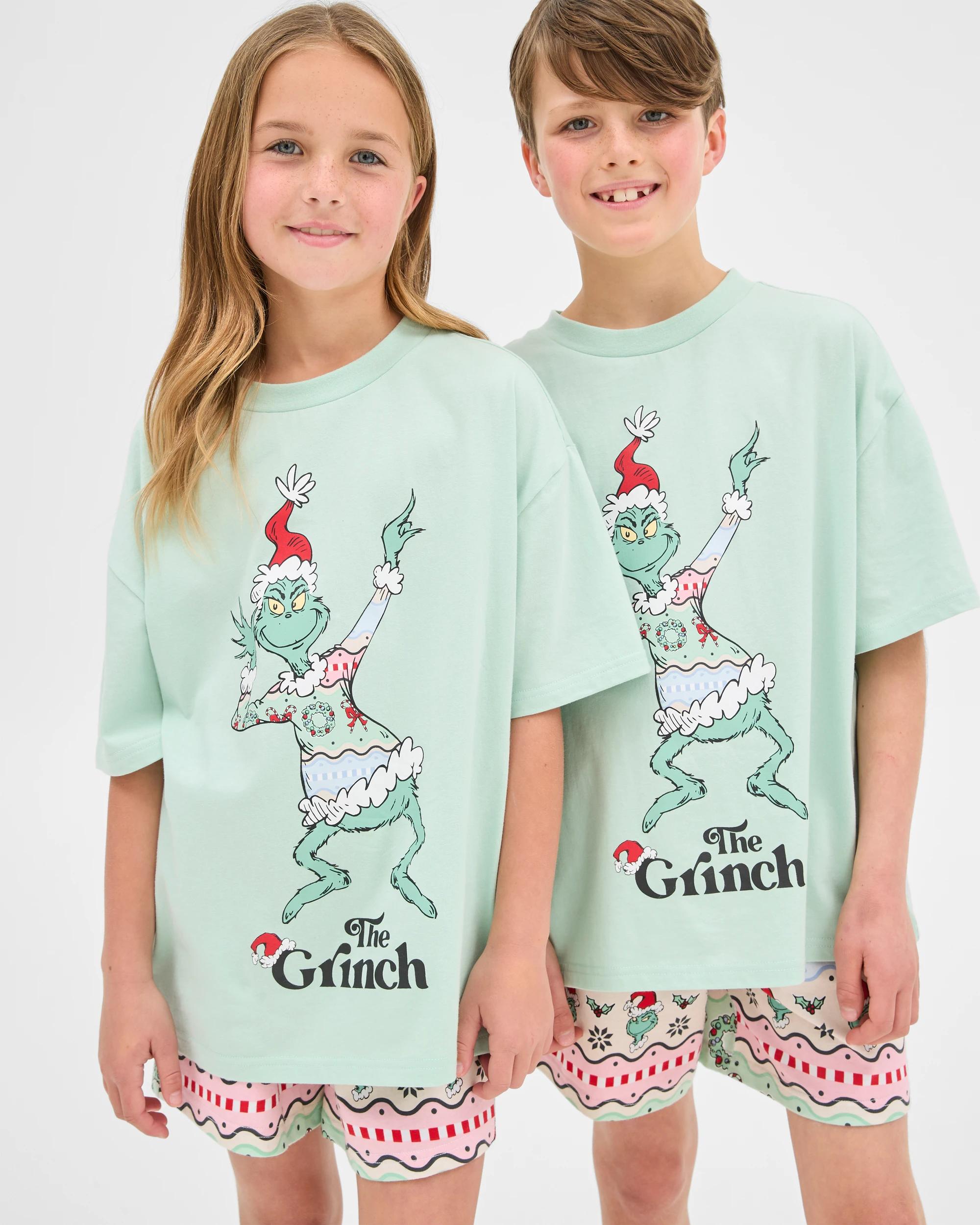 2 The Grinch Family Matching Older Kids Cotton Christmas Pyjama Set (green) 08 GRINCH, 2 of 8