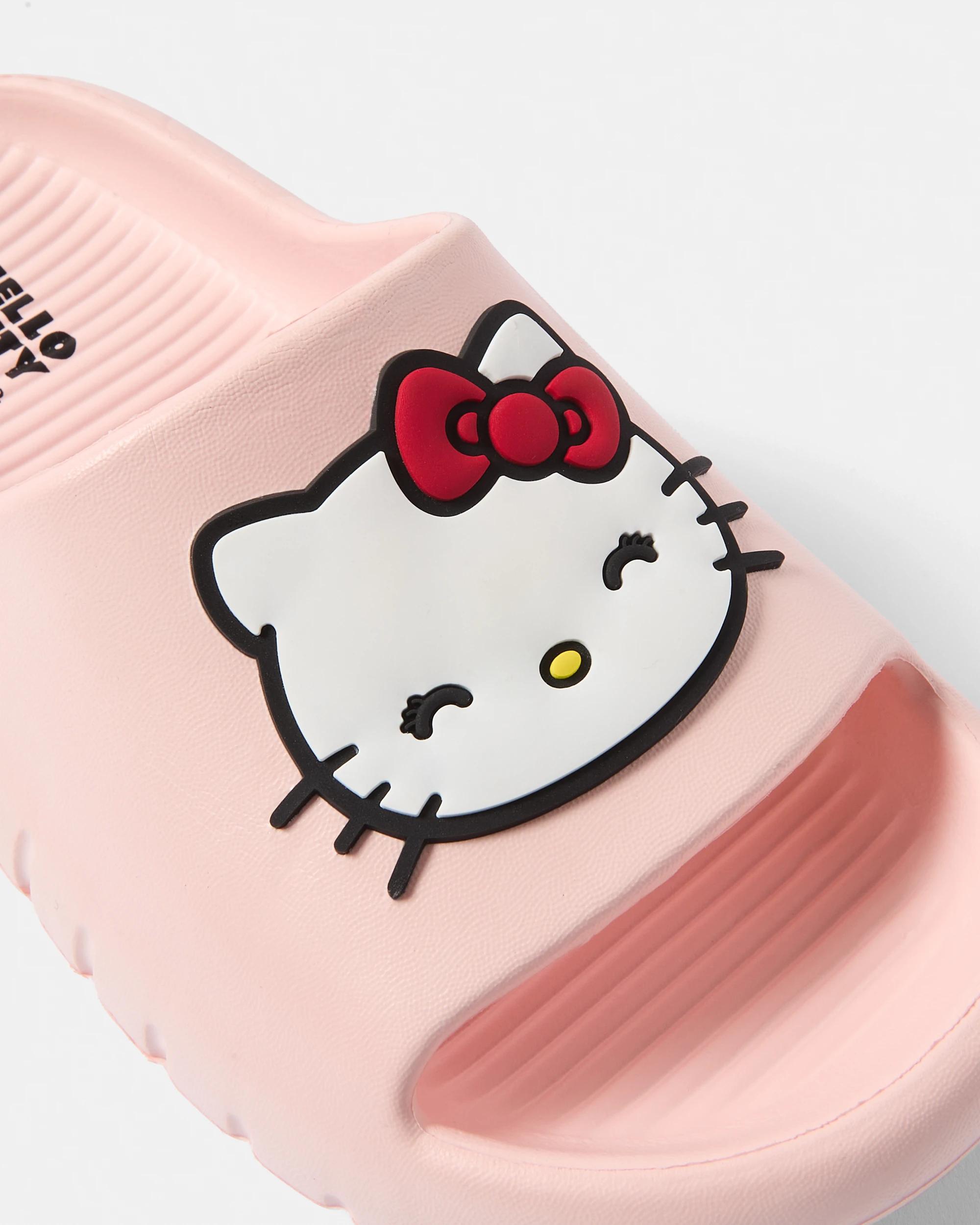 2 Hello Kitty License Pool Slides Rose Pink, 2 of 3