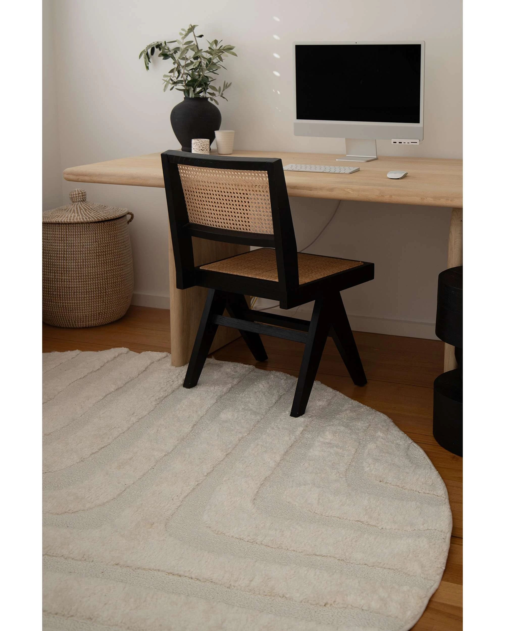 2 Loopsie Noto Striped Round Rug-200cm x 200cm - White, 2 of 8