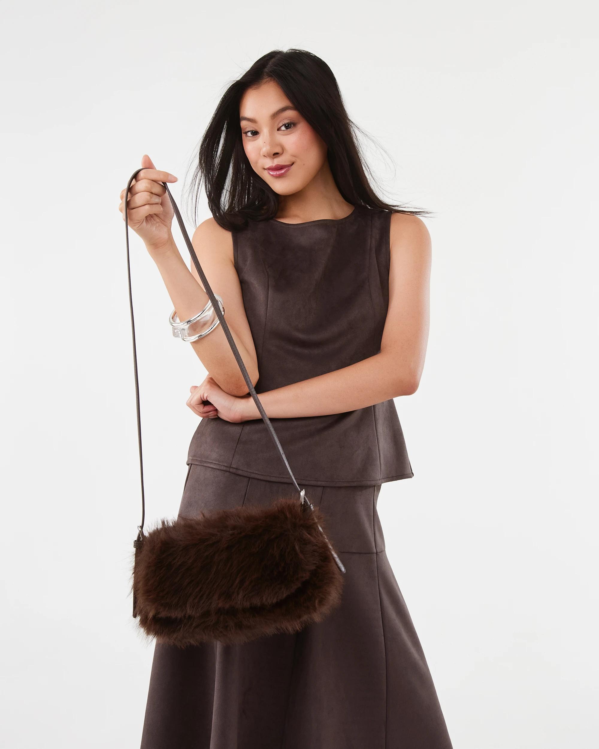 6 Faux Fur Shoulder Bag Chocolate, 6 of 9