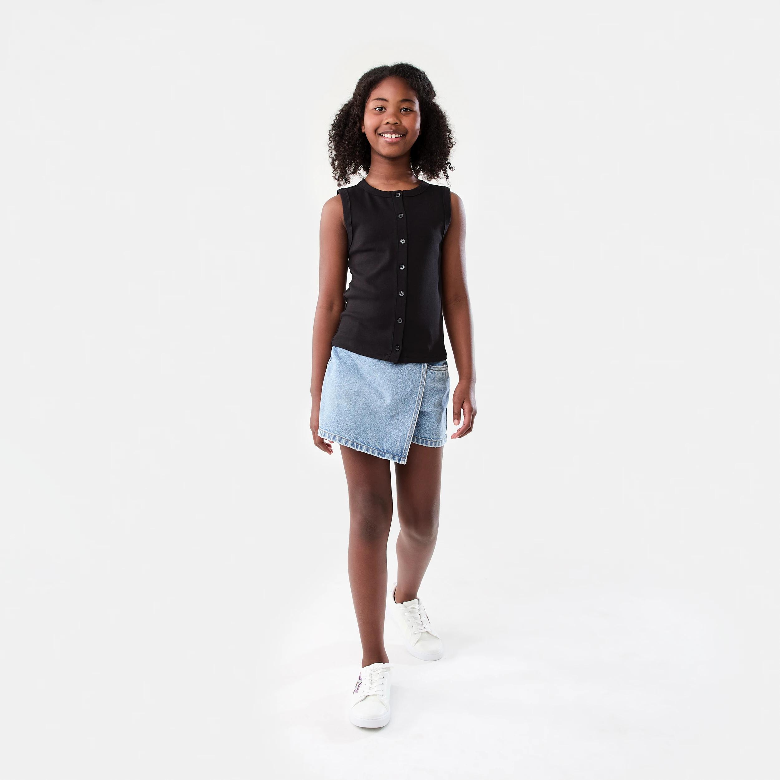 6 Button Through Rib Tank Black, 6 of 7