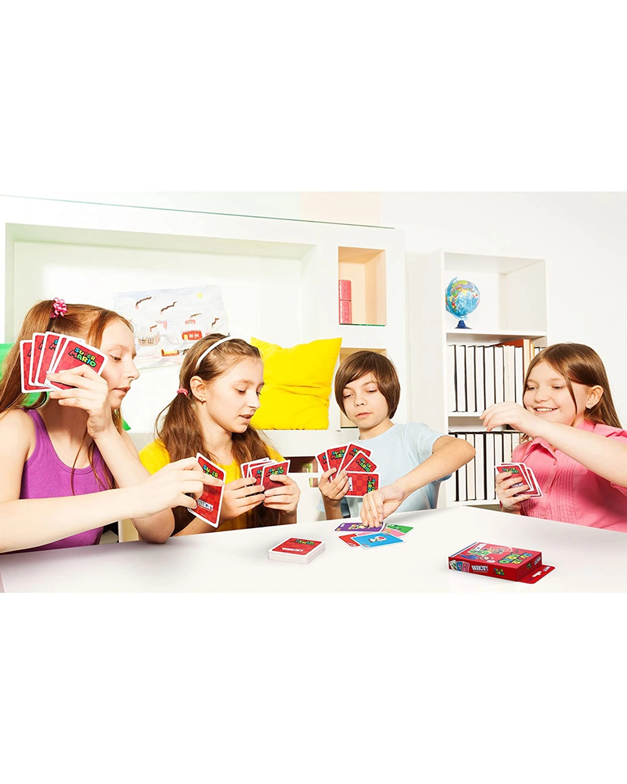 4 Super Mario WHOT! Card Game, 4 of 5