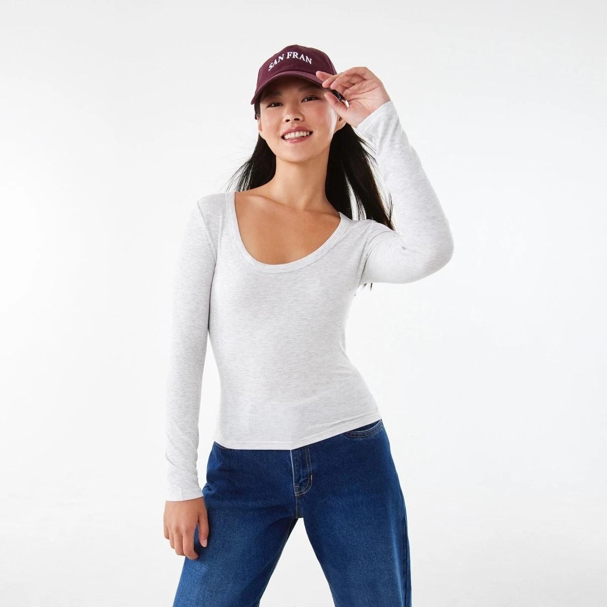 1 Long Sleeve Rib Scoop T-shirt Wht Marle, 1 of 5