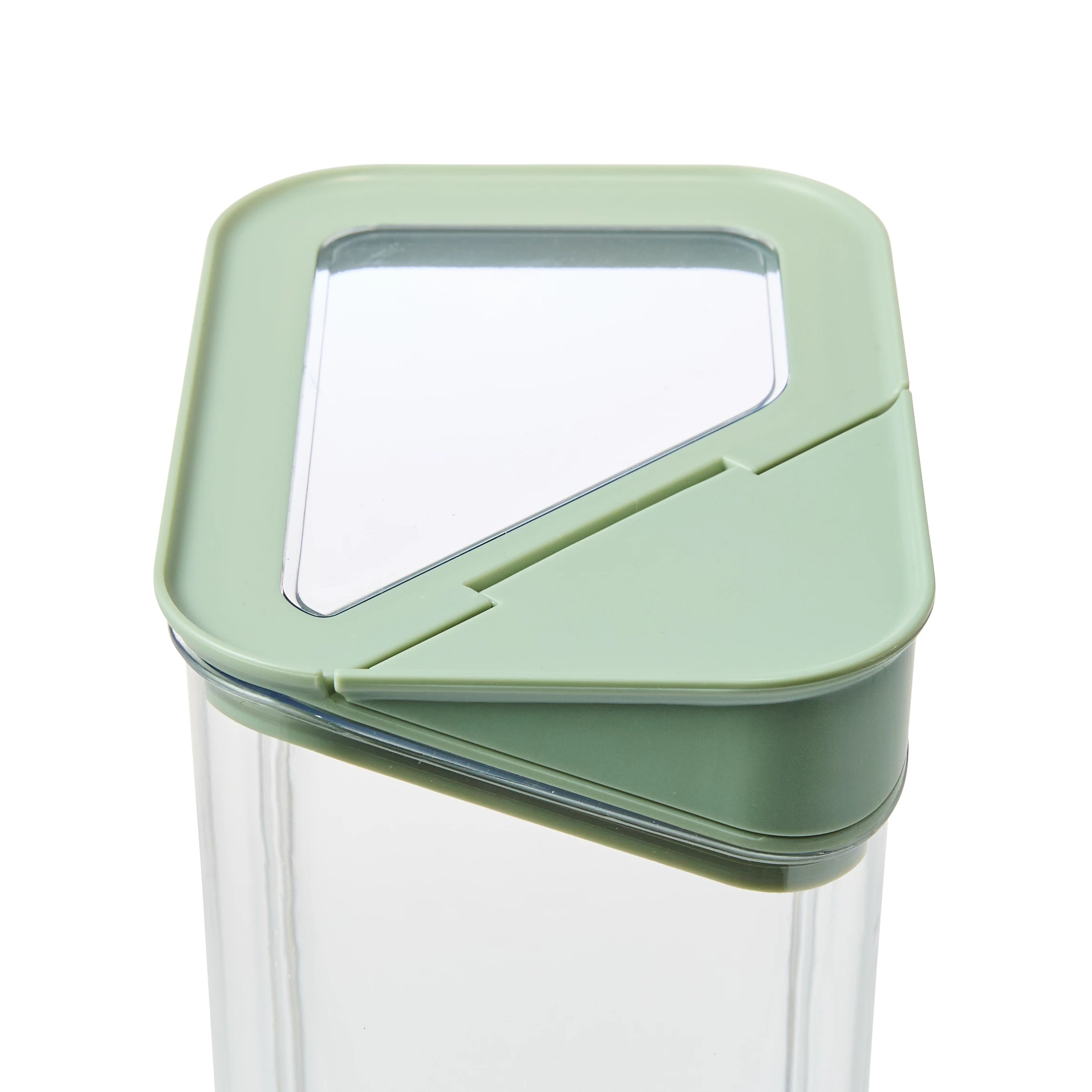 7 690ml Click and Pour Container, 7 of 8