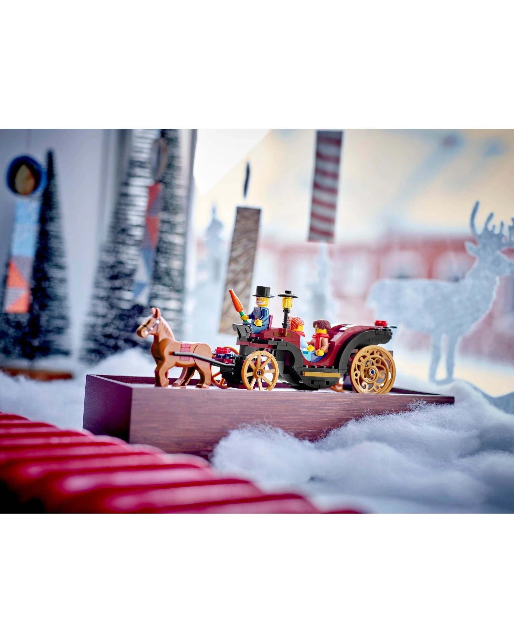 3 LEGO 40603 Christmas Wintertime Carriage Ride, 3 of 4