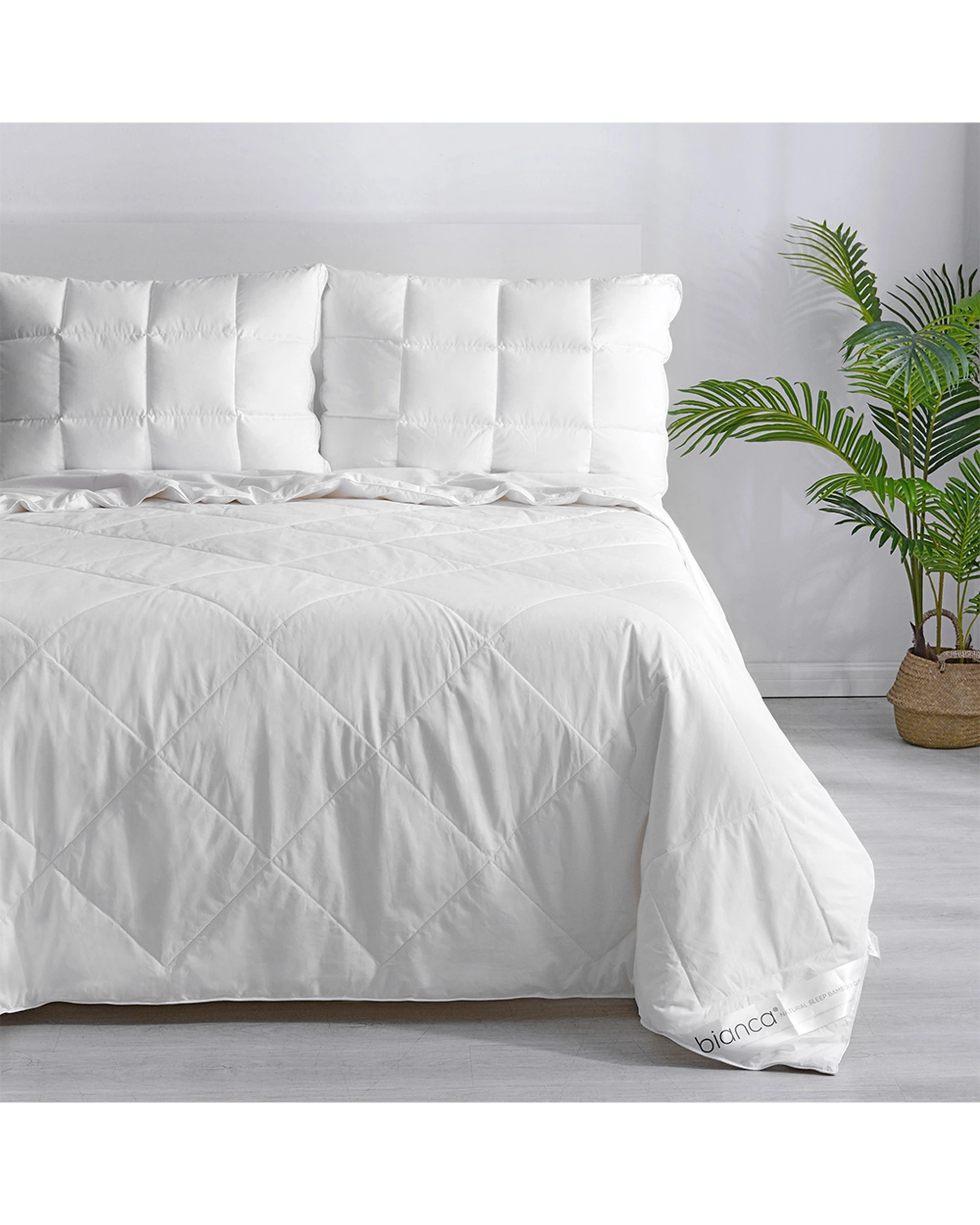 3 Bianca Sleep 250gsm Quilt Bamboo Fill Cotton - Super King Bed - White, 3 of 7
