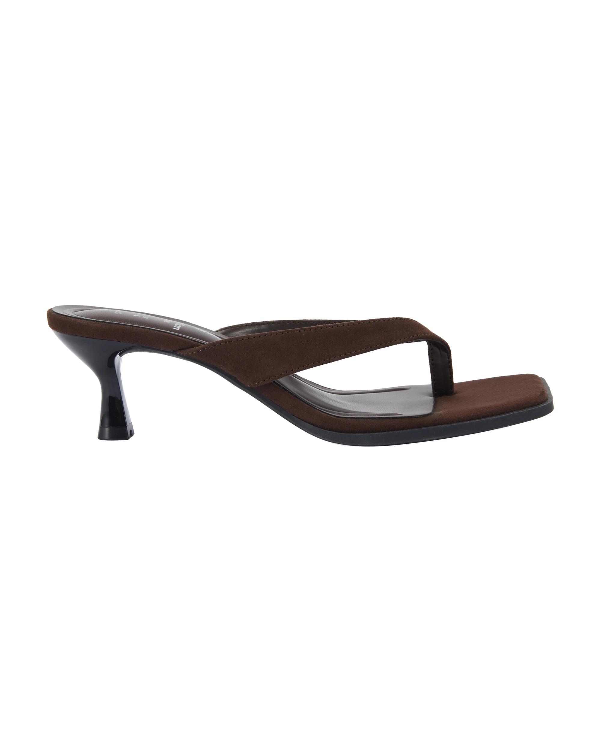 1 Toe Post Kitten Heels Bittr Choc, 1 of 5