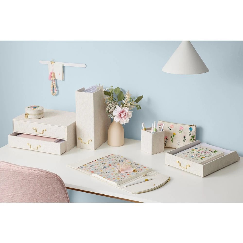 6 Otto Floral Accessory Case, 6 of 6