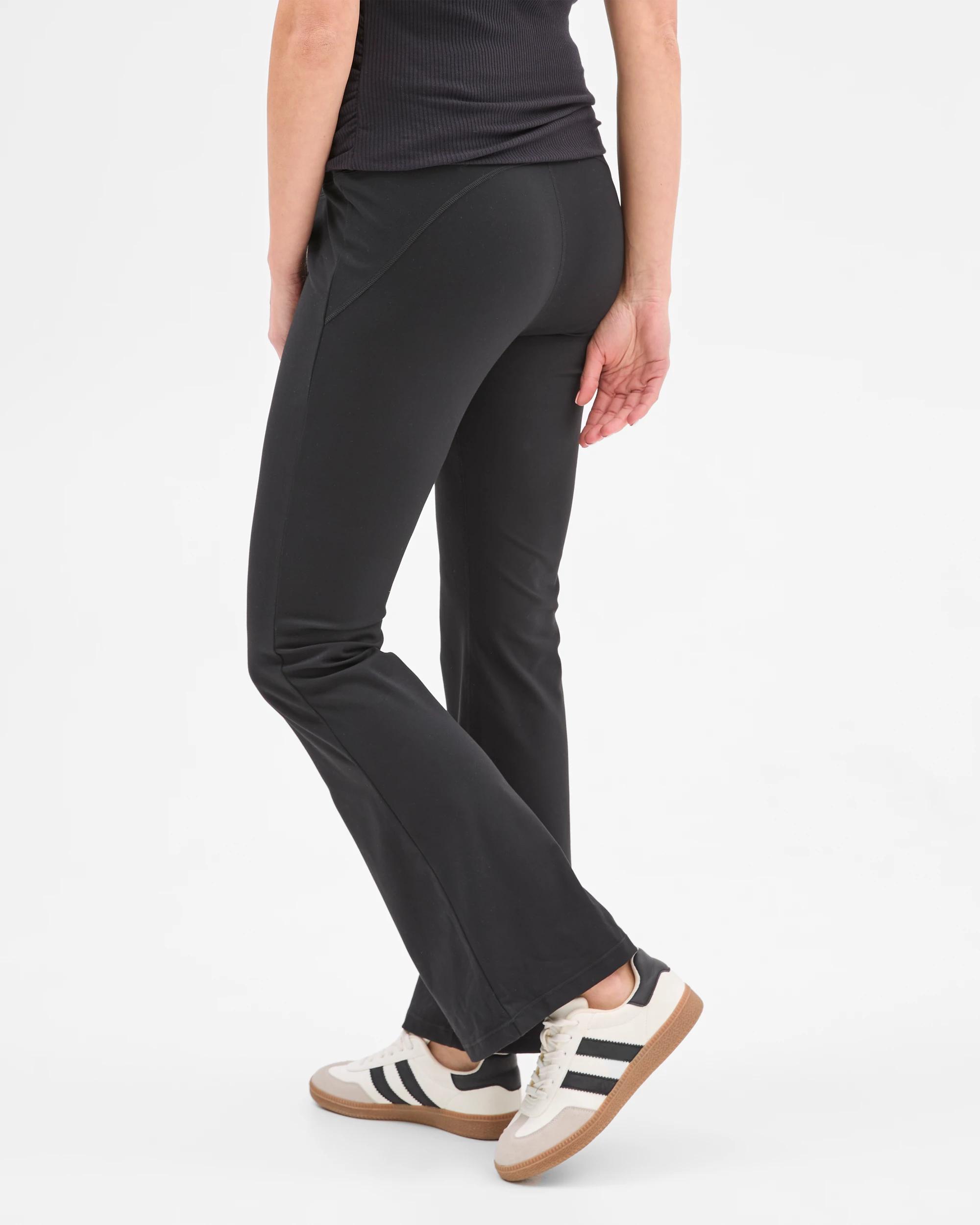 4 Target Maternity Studio Soft Full Length Flare Tights BLACK, 4 of 5