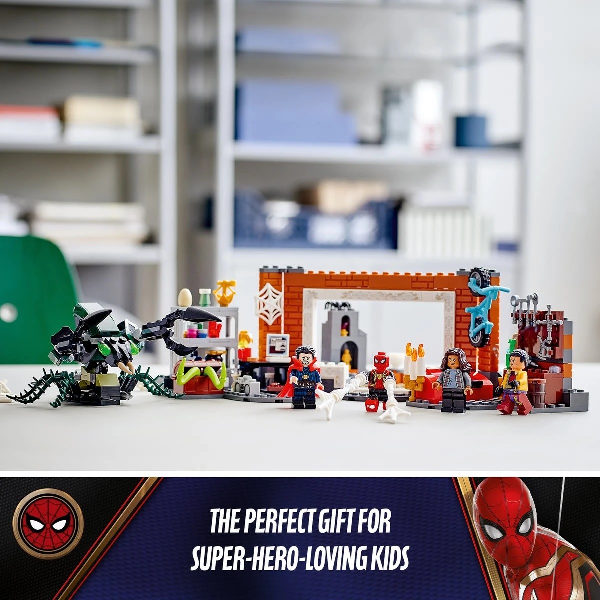 4 LEGO Marvel Super Heroes Spider-Man at the Sanctum Workshop 76185, 4 of 11