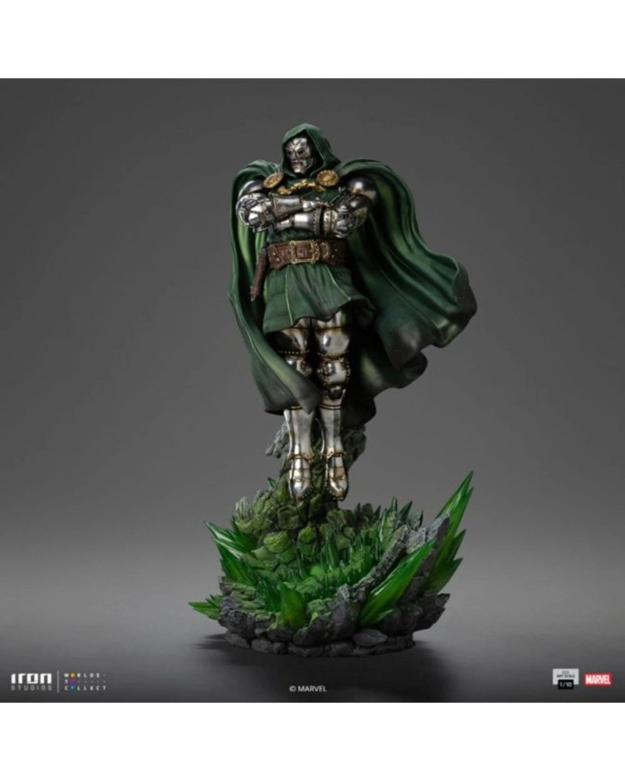 3 Fantastic 4 Dr Doom 1:10 Scale Statue, 3 of 5