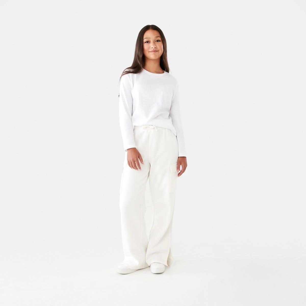 6 Cargo Trackpants Cream, 6 of 9