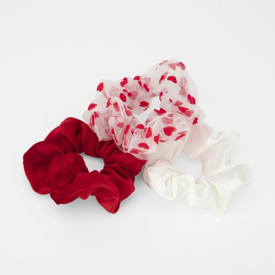 3 3 Pack Heart Hair Scrunchies - White and Red, 3 of 5