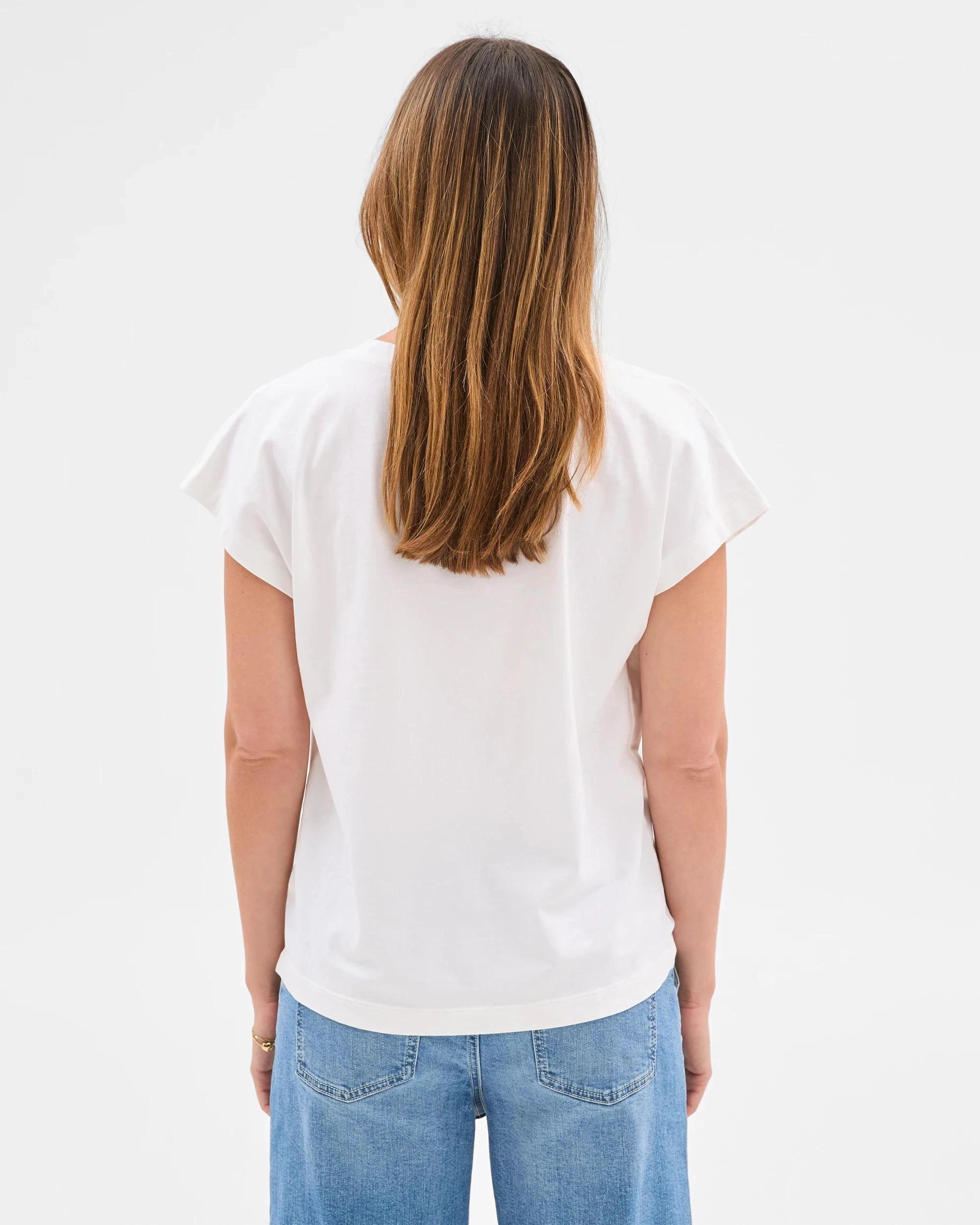 4 Target Australian Cotton Embroidery T-Shirt WHITE, 4 of 5