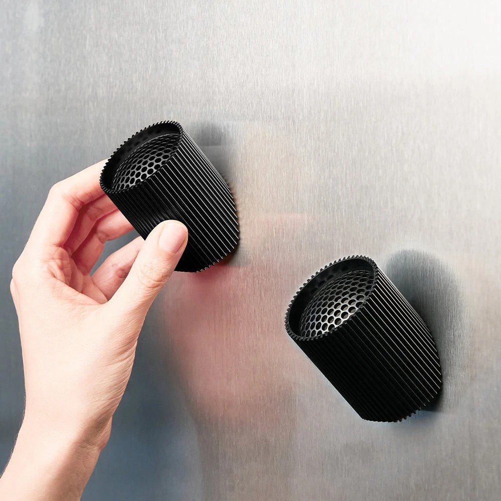 5 Lexon Ray Set Of Magnetic Bluetooth Speakers - Black, 5 of 6