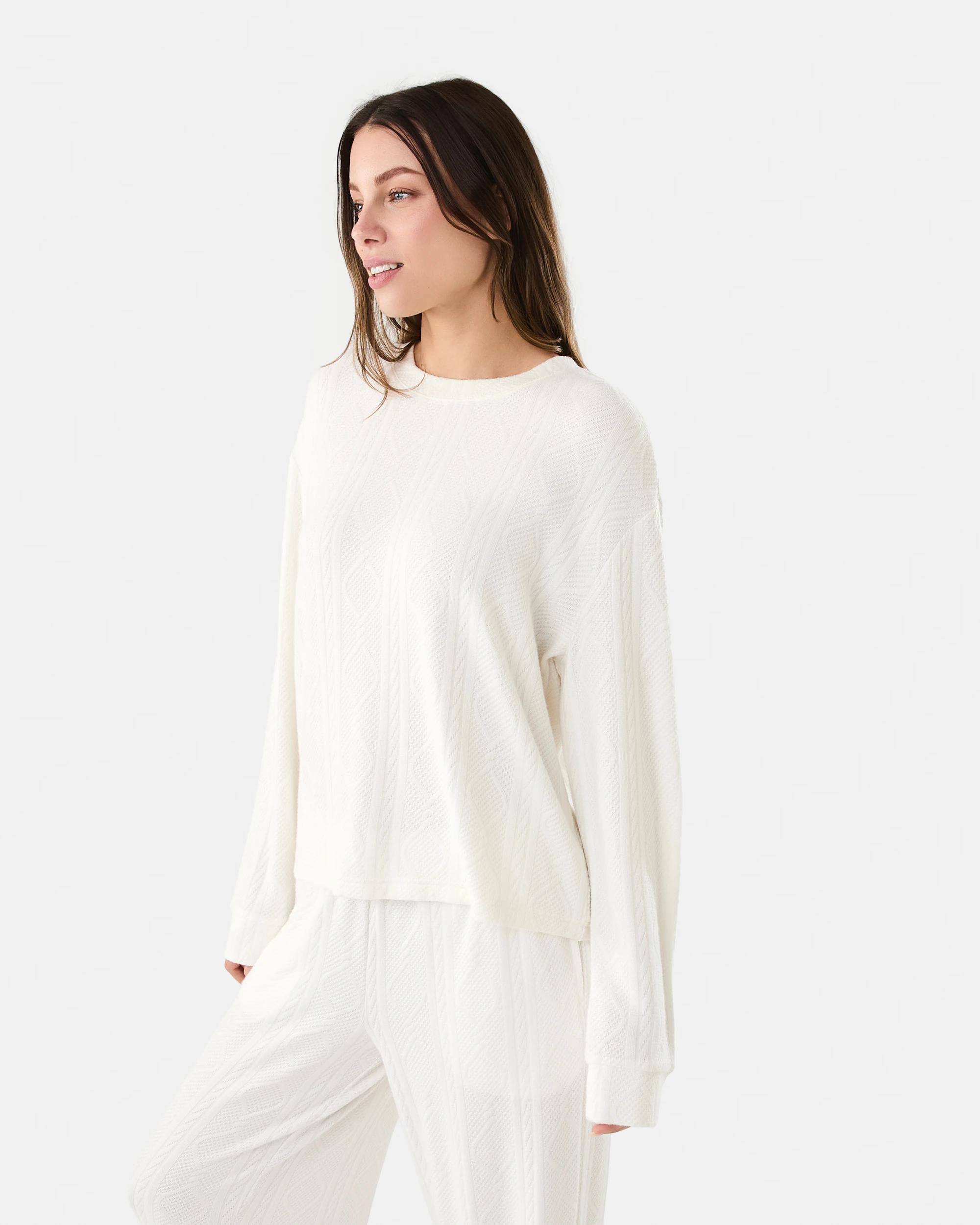 2 Viscose Blend Cable Lounge Top Whisper, 2 of 7
