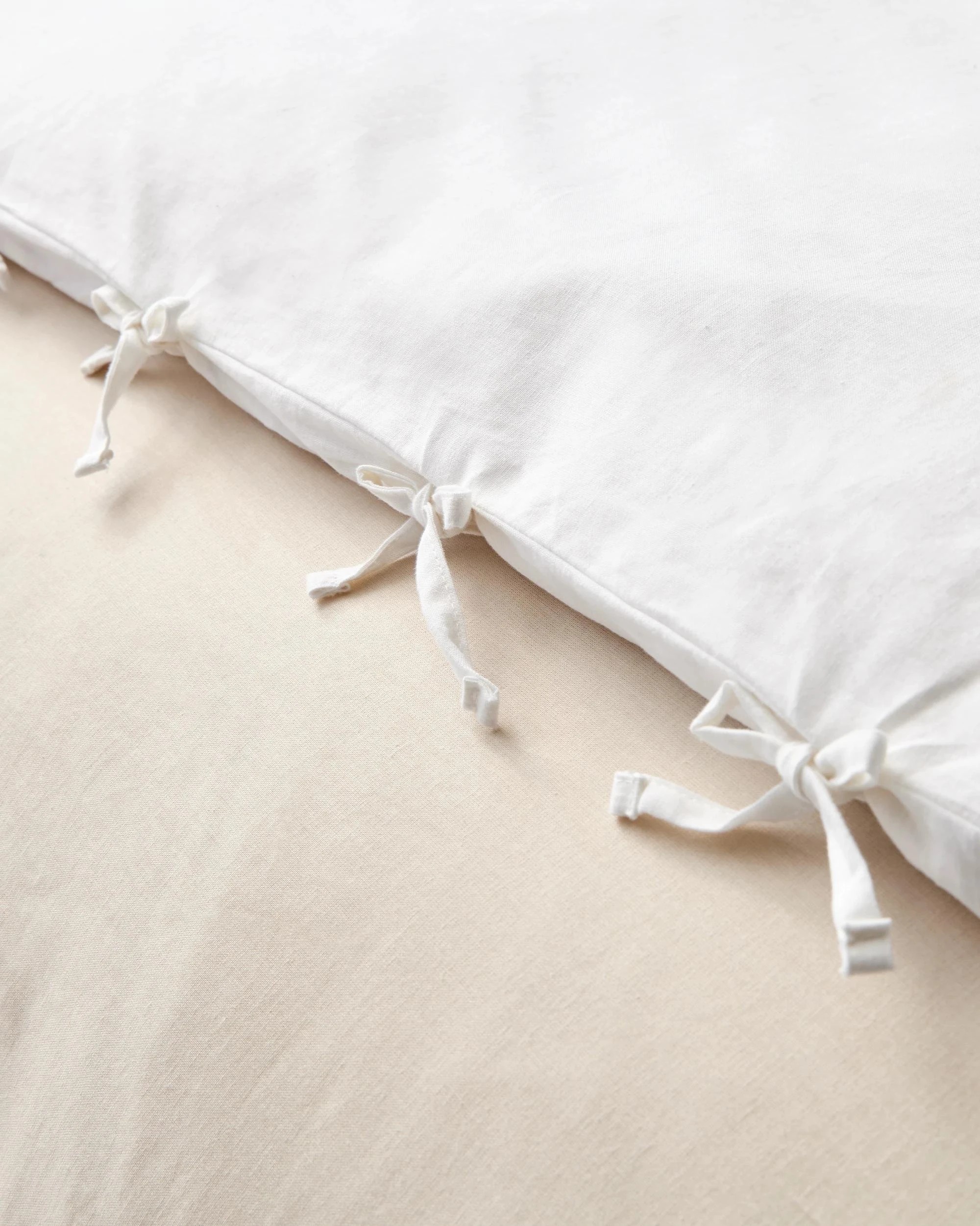 4 Target Laynie Linen/Cotton Quilt Cover Set - King Bed - Natural, 4 of 5