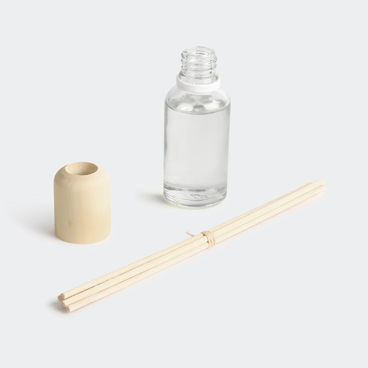 3 Lime and Coconut Reed Diffuser 30ml, 3 of 5