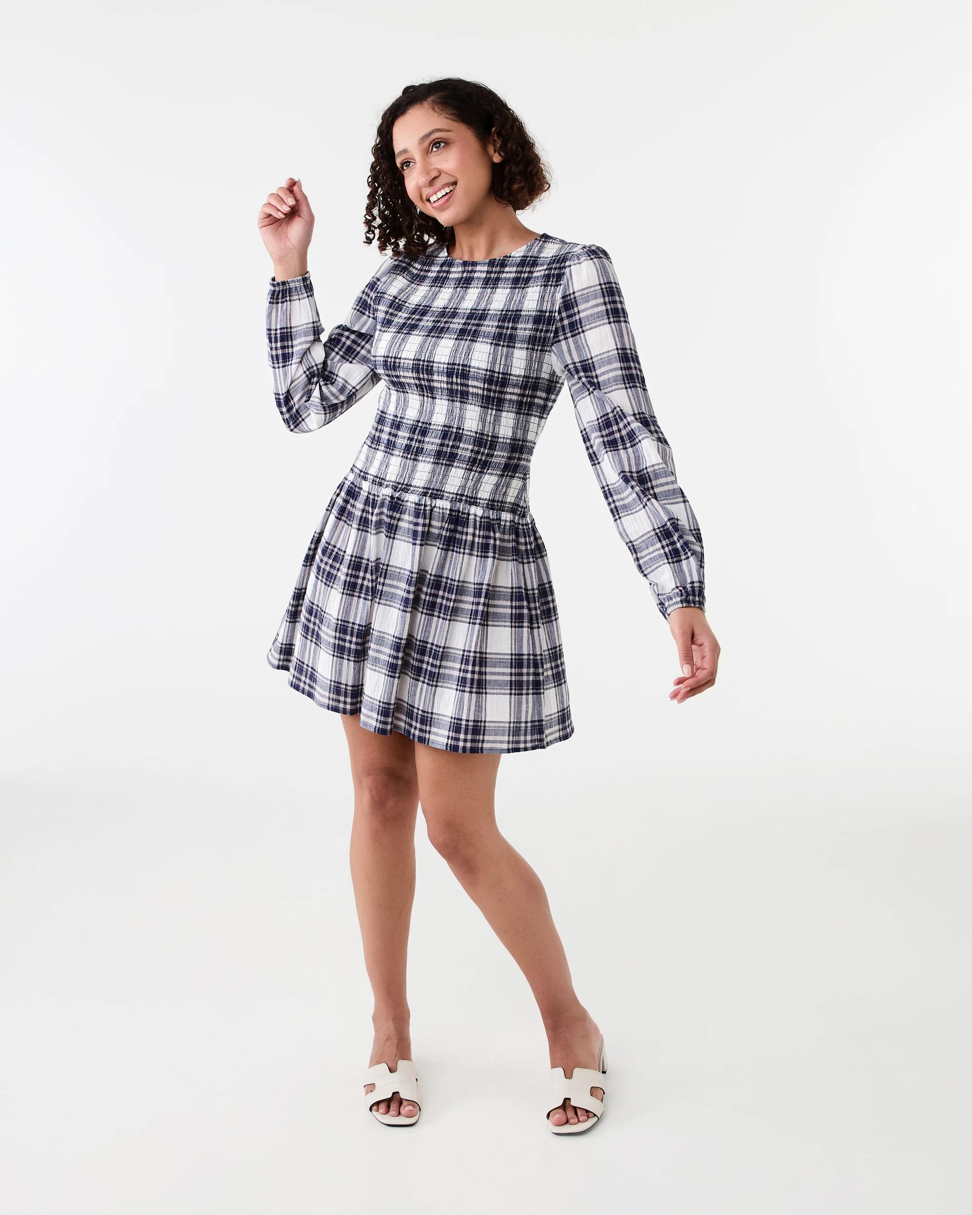 9 Long Sleeve Shirred Mini Dress Check Nvy, 9 of 9