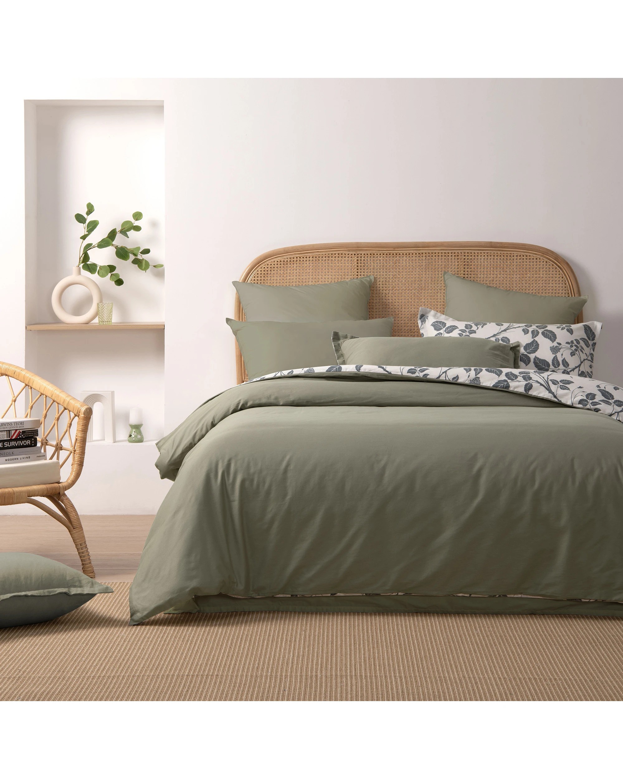 2 Dreamaker Felicity 100% Cotton Reversible Quilt Cover Set - Double Bed - Sage, 2 of 8