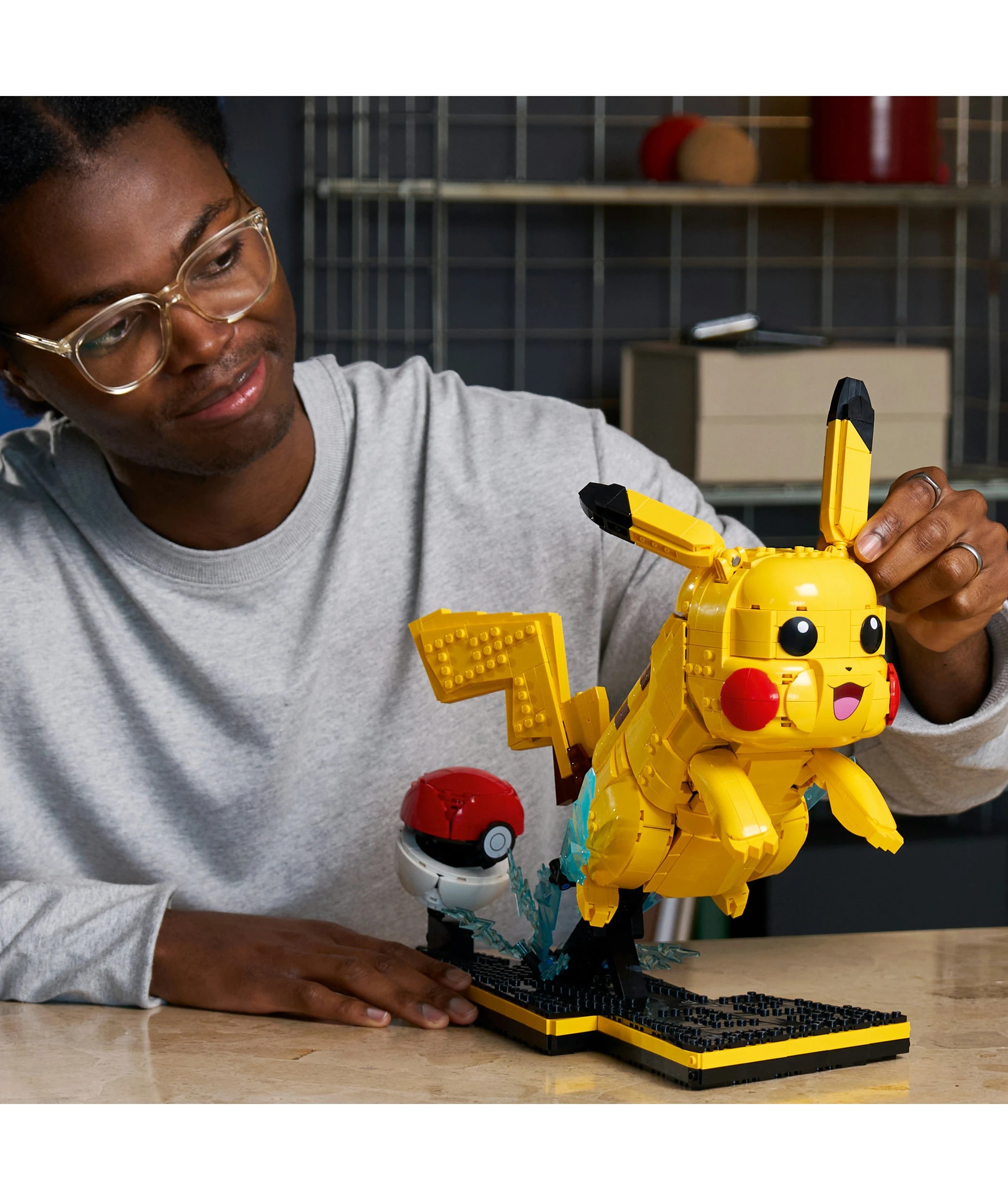 9 LEGO Pokemon Pikachu and Poke Ball 72152, 9 of 10