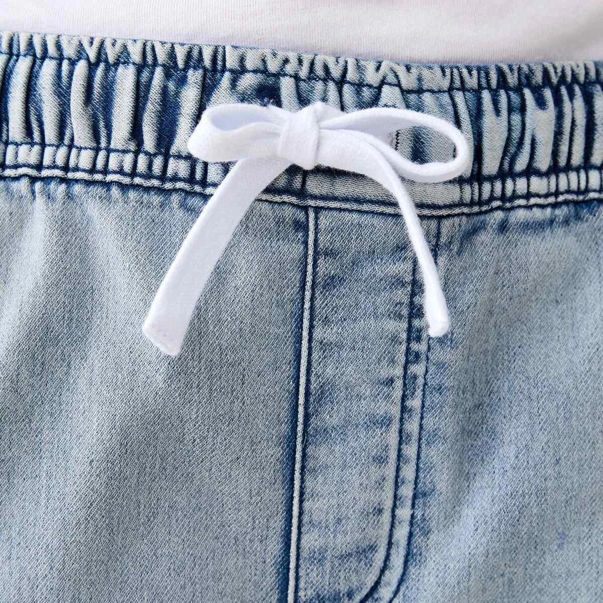 4 Pull On Denim Moto Shorts LIGHT STRETCH DENIM, 4 of 7