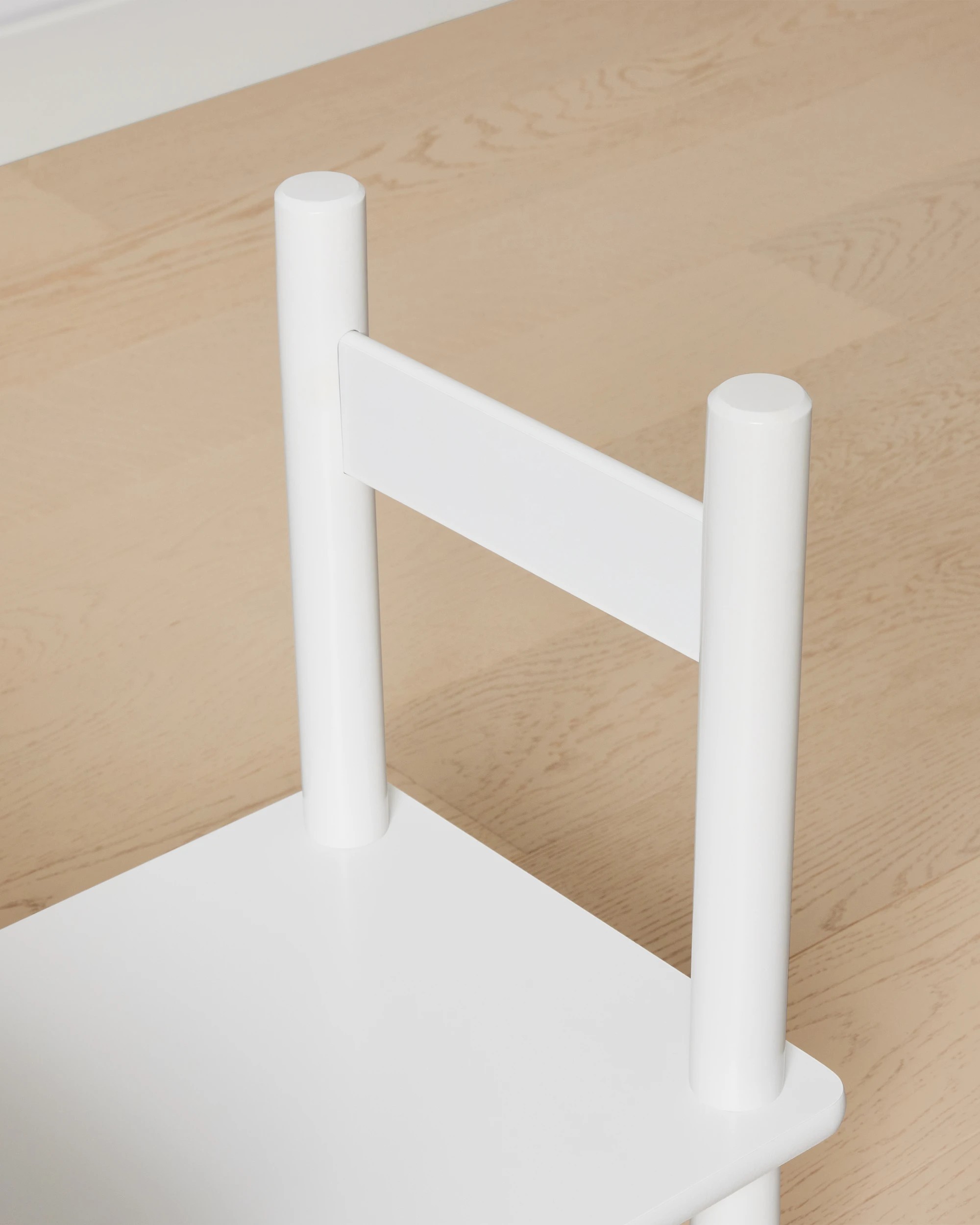 6 Table and Chair Set - White, 6 of 6